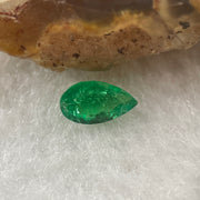 Natural Colombia Green Emerald (Beryl) Cut-Cornered Tear Drop cut 0.50ct 7.0 by 4.2 by 3.4mm - Huangs Jadeite and Jewelry Pte Ltd