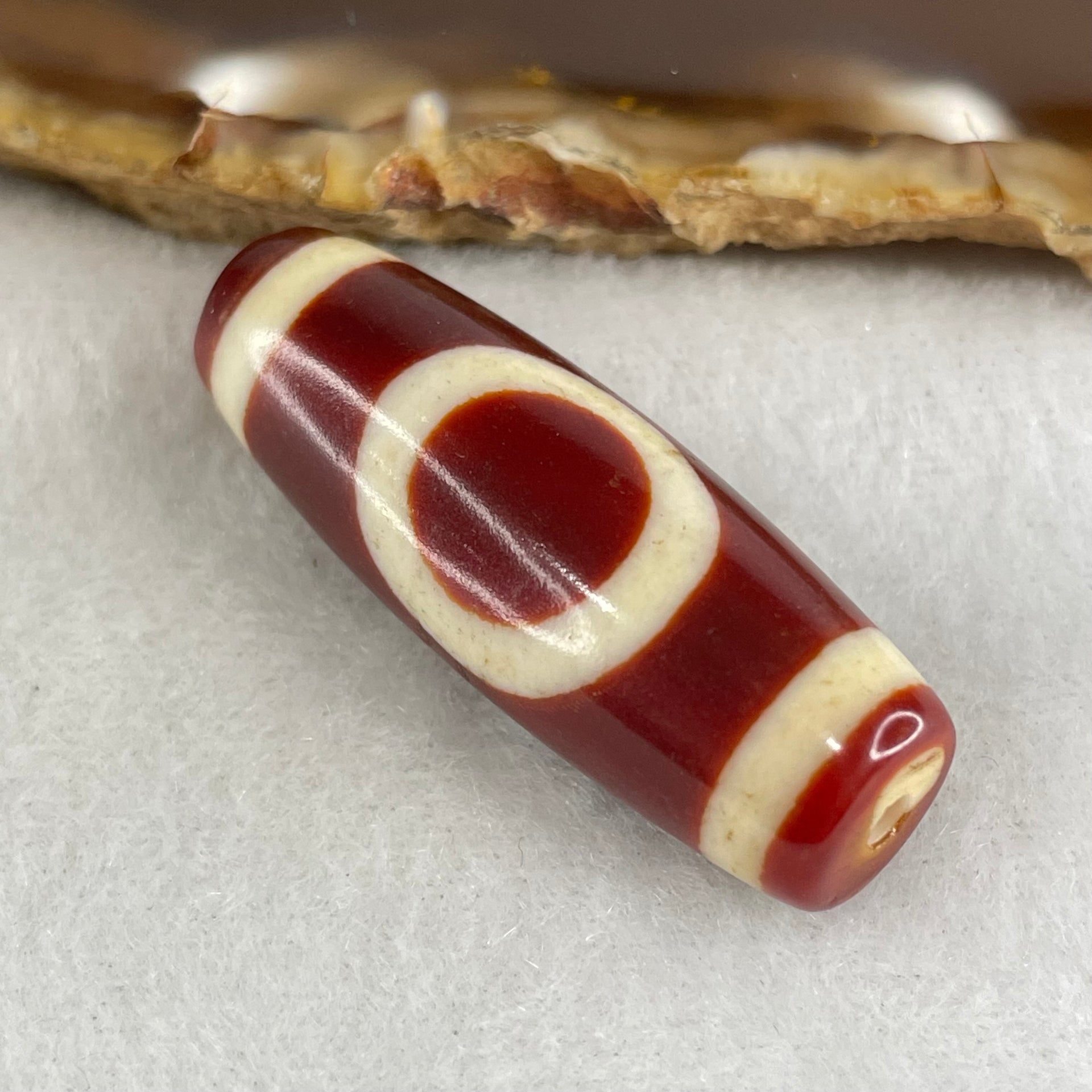 Natural Powerful Tibetan Old Oily Red White Agate One Eye Gold Metal Element Dzi Bead Heavenly Master (Tian Zhu) 一眼金天珠 10.48g 37.6 by 13.2mm - Huangs Jadeite and Jewelry Pte Ltd