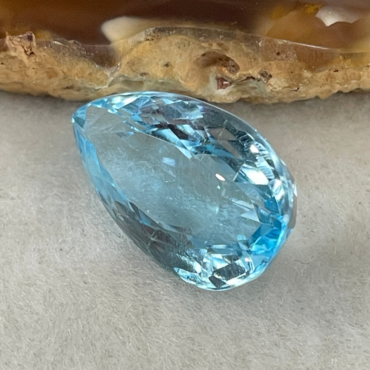 Natural Sky Blue Topaz Teardrop Shape 21.55ct 21.2 by 12.7 by 9.8mm - Huangs Jadeite and Jewelry Pte Ltd