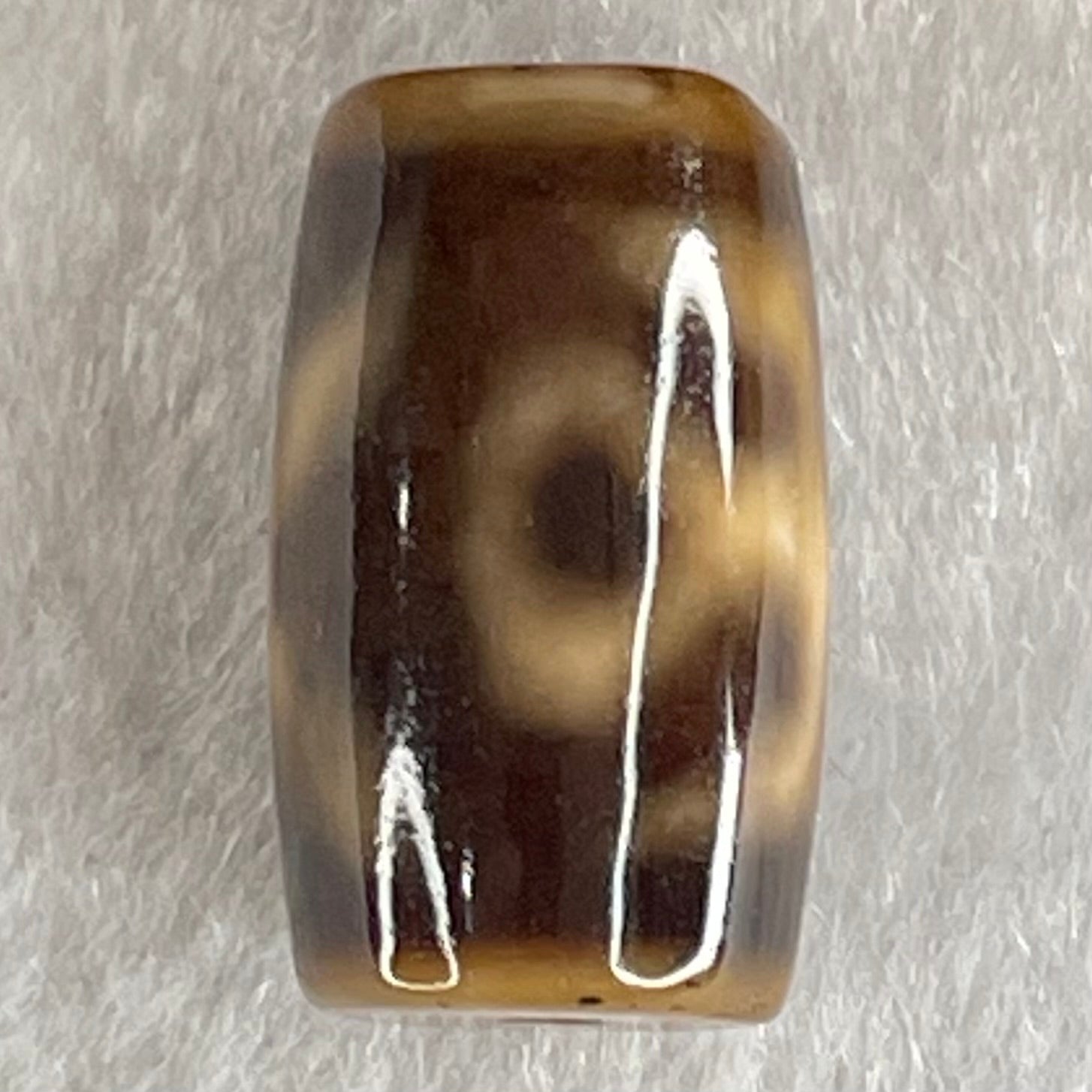 Natural Powerful Tibetan Old Oily Agate Patina Guiren Tairen Human Dzi Bead Totem Amulet Heavenly Master (Tian Zhu) 贵人天诛 4.78g 19.5 by 11.6mm - Huangs Jadeite and Jewelry Pte Ltd
