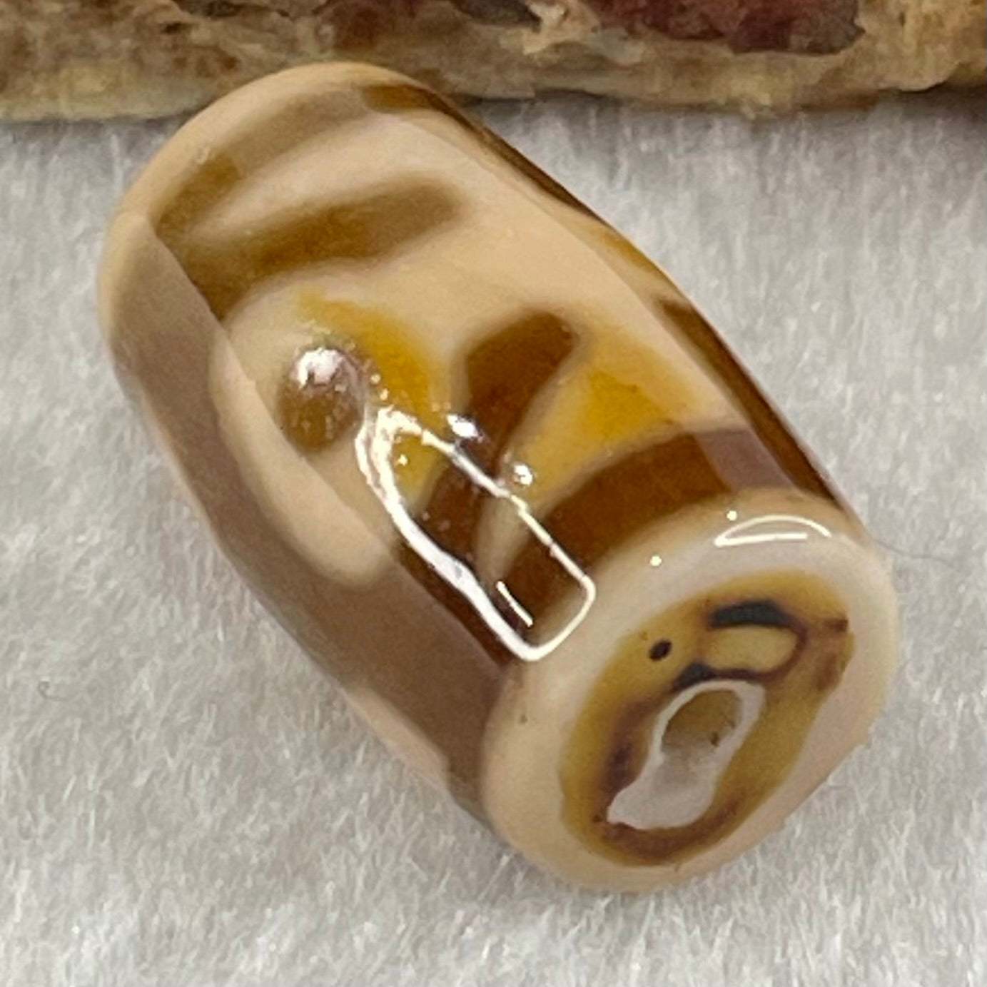 Natural Powerful Tibetan Old Oily Agate Patina Guiren Tairen Human Dzi Bead Totem Amulet Heavenly Master (Tian Zhu) 贵人天诛 4.67g 19.9 by 11.7mm - Huangs Jadeite and Jewelry Pte Ltd