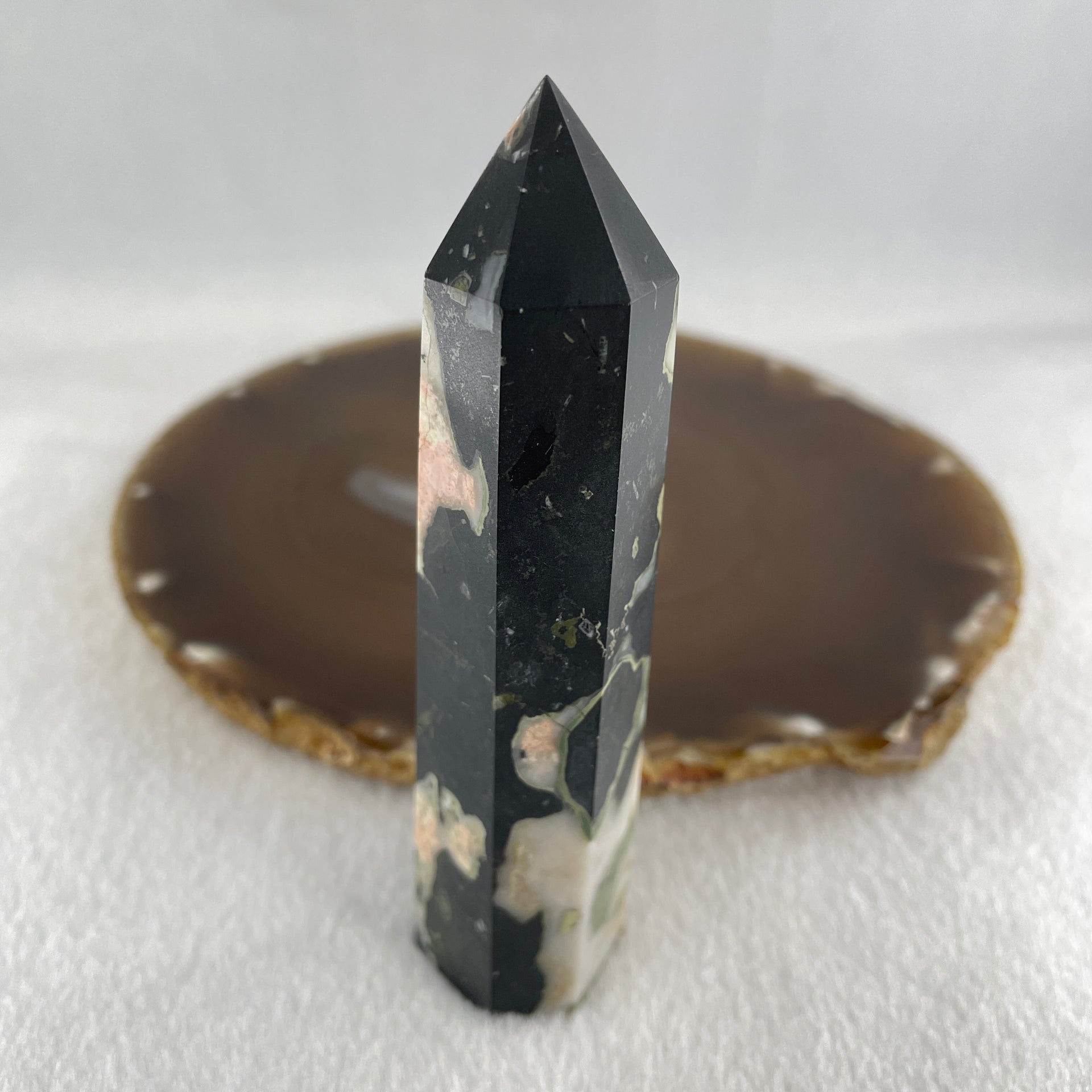 Natural Green Jasper Quartz Tower Display 103.75g 103.1 by 26.3. by 23.1mm - Huangs Jadeite and Jewelry Pte Ltd