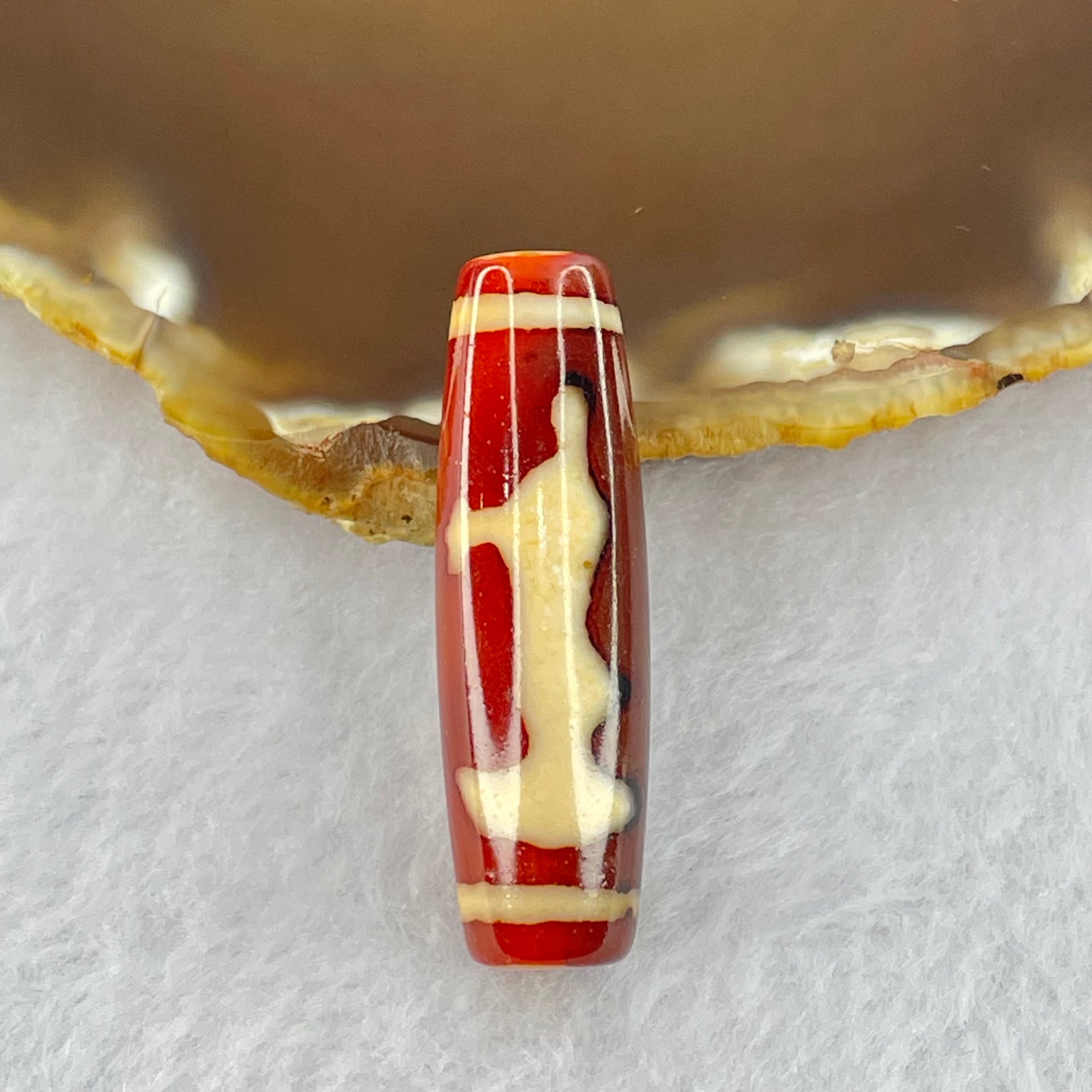 Natural Powerful Tibetan Old Oily Red and Yellowish White Agate Guan Yin Dzi Bead Heavenly Master (Tian Zhu) 观音天诛 8.04g 38.2 by 11.6mm - Huangs Jadeite and Jewelry Pte Ltd