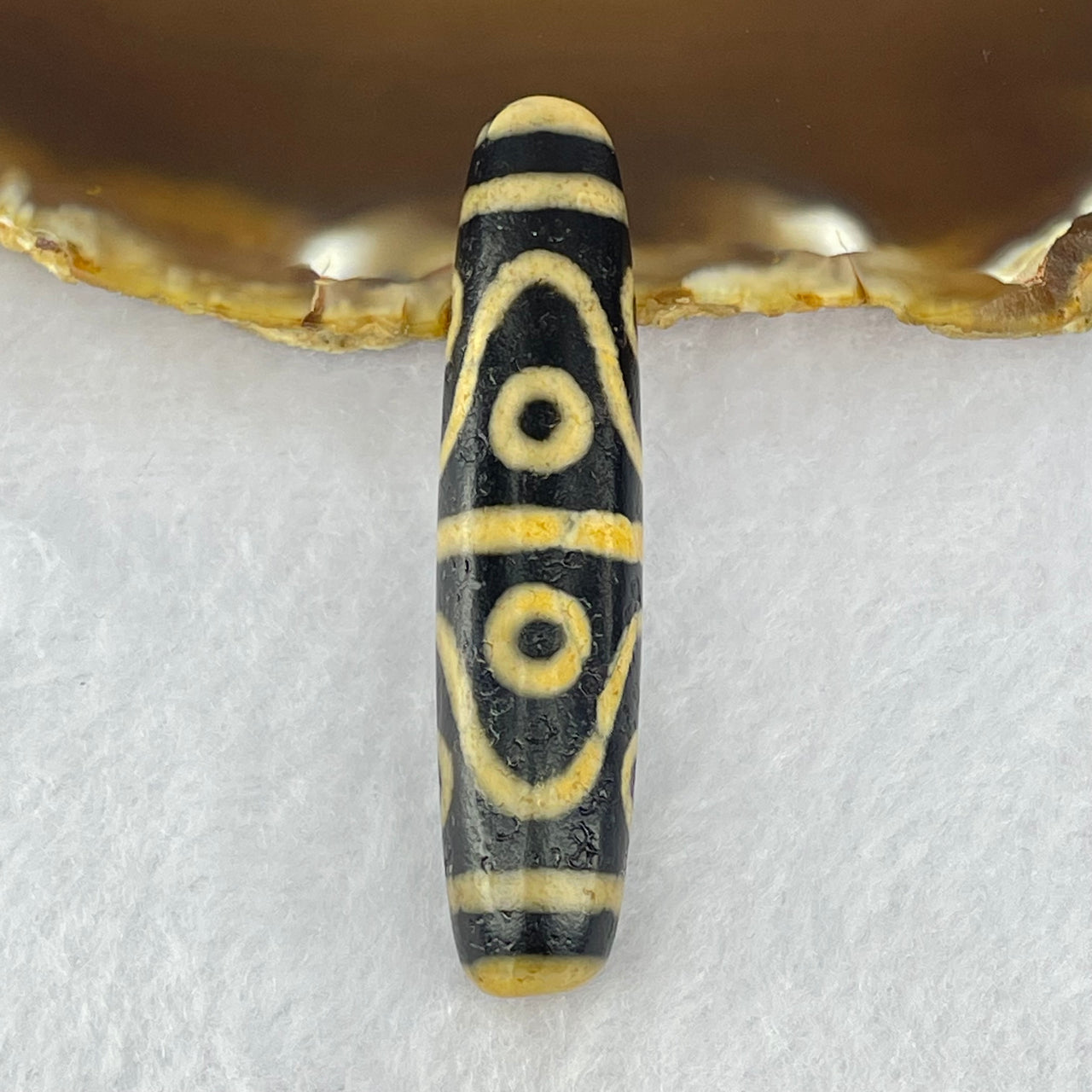 Natural Powerful Tibetan Old Oily Agate 8 Eyes Dzi Bead Heavenly Master (Tian Zhu) 八眼天诛 15.32g 57.0 by 13.2mm - Huangs Jadeite and Jewelry Pte Ltd