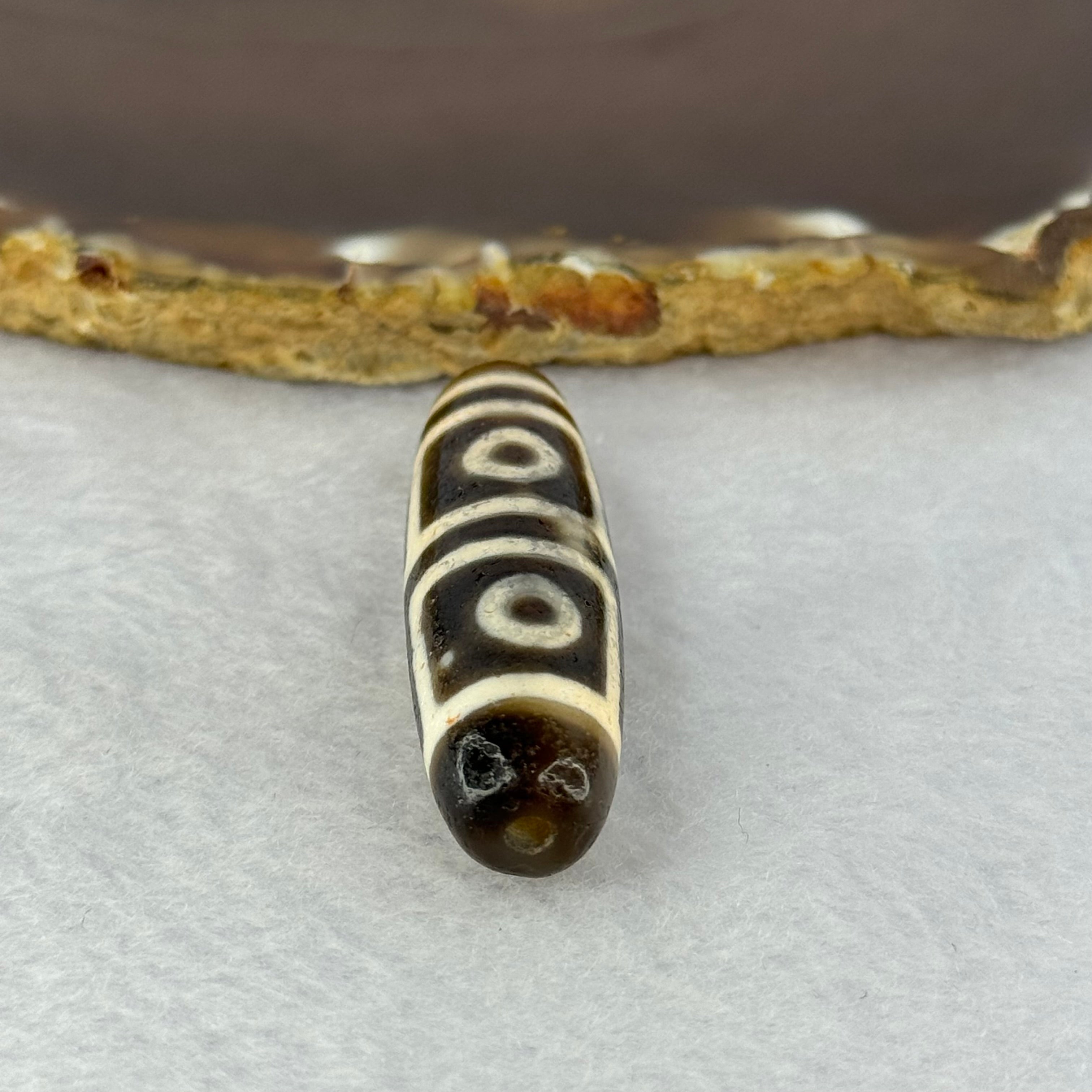 天然强力西藏老油性玛瑙四眼天珠天师（天珠）四眼天诛12.59 克46.9 x