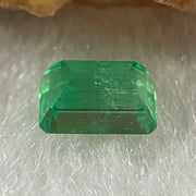 Natural Colombia Green Emerald (Beryl) Cut-Cornered Rectangular step cut 0.80ct 6.4 by 3.9 by 3.6mm - Huangs Jadeite and Jewelry Pte Ltd