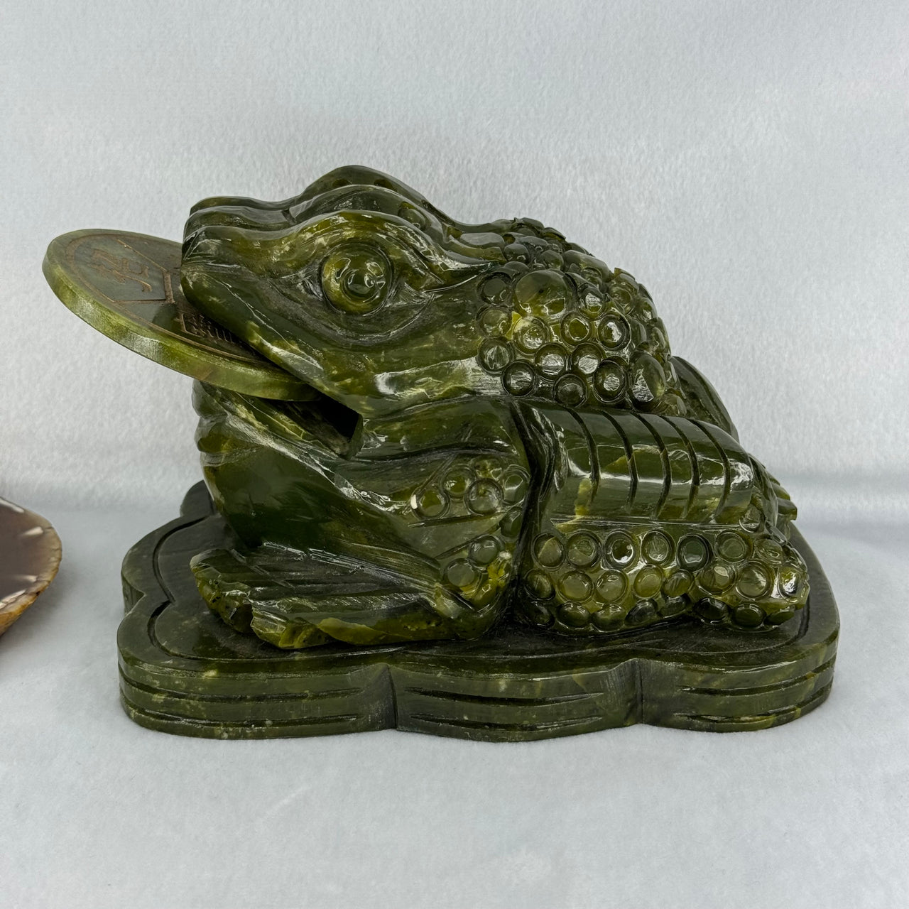 Natural Green Serpentine 3 Legged Toad with Ancient Coin Display 3,126.9g 200.0 by 140.0 by 120.0mm - Huangs Jadeite and Jewelry Pte Ltd