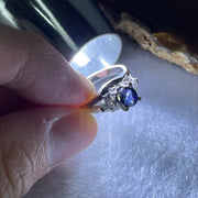 Natural Sapphire Approx 5.4 by 4.4 by 4.0mm with Natural Diamonds in Platinum PT900 Ring Total Weight 5.76g US5.75 HK12.5 - Huangs Jadeite and Jewelry Pte Ltd