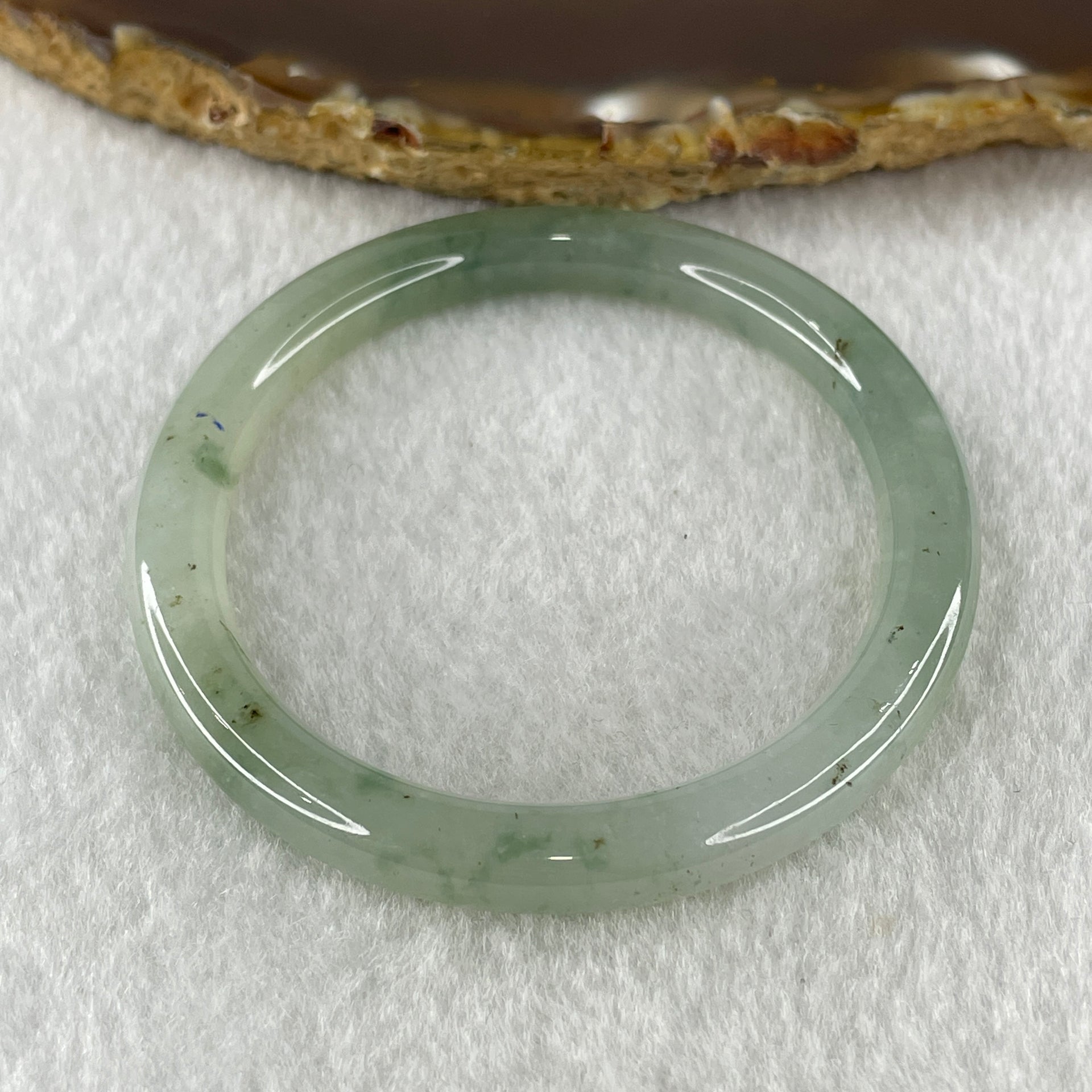 Natural Type A Jelly Light Green Jadeite Oval Bangle 22.10g Inner Diameter 53.8mm 6.3 by 7.1mm (Slight Internal Lines) - Huangs Jadeite and Jewelry Pte Ltd