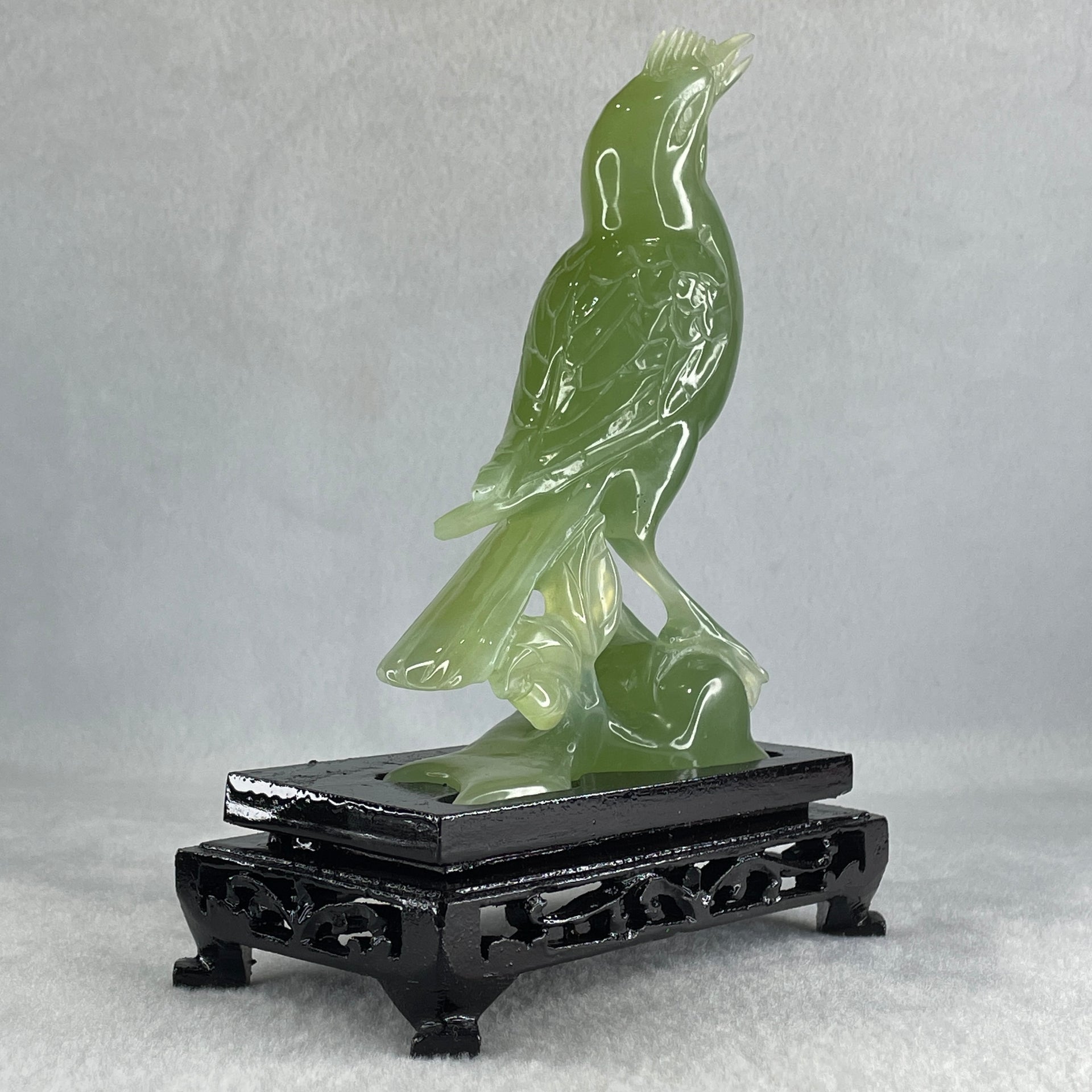 Natural Green Serpentine Javan Mynah Birds on Tree with Wooden Stand Display 353.6g 122.0 by 174.0 by 63.5mm - Huangs Jadeite and Jewelry Pte Ltd