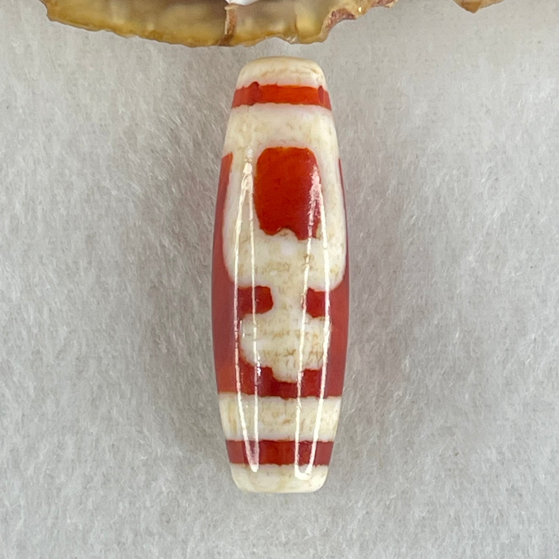 Natural Powerful Tibetan Old Oily Red White Agate 2 Nectar Vessel Dzi Bead Heavenly Master (Tian Zhu) 花蜜容器天珠 8.00g 37.9 by 11.9mm - Huangs Jadeite and Jewelry Pte Ltd