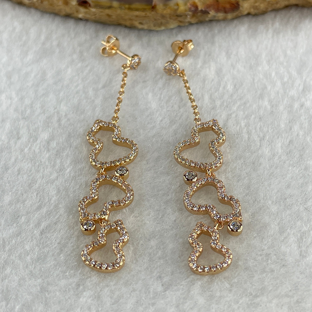 0.2Ct Colourless Round Brilliant Diameter 8.0mm VVS1 Excellent Cut Moissanite Excellent Polish Excellent Symmetry None Florescence in S925 Sliver Gold Color Hulu Earring GRA 880851614