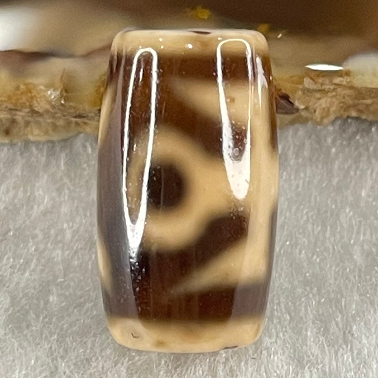Natural Powerful Tibetan Old Oily Agate Patina Guiren Tairen Human Dzi Bead Totem Amulet Heavenly Master (Tian Zhu) 贵人天诛 4.82g 19.9 by 11.5mm - Huangs Jadeite and Jewelry Pte Ltd