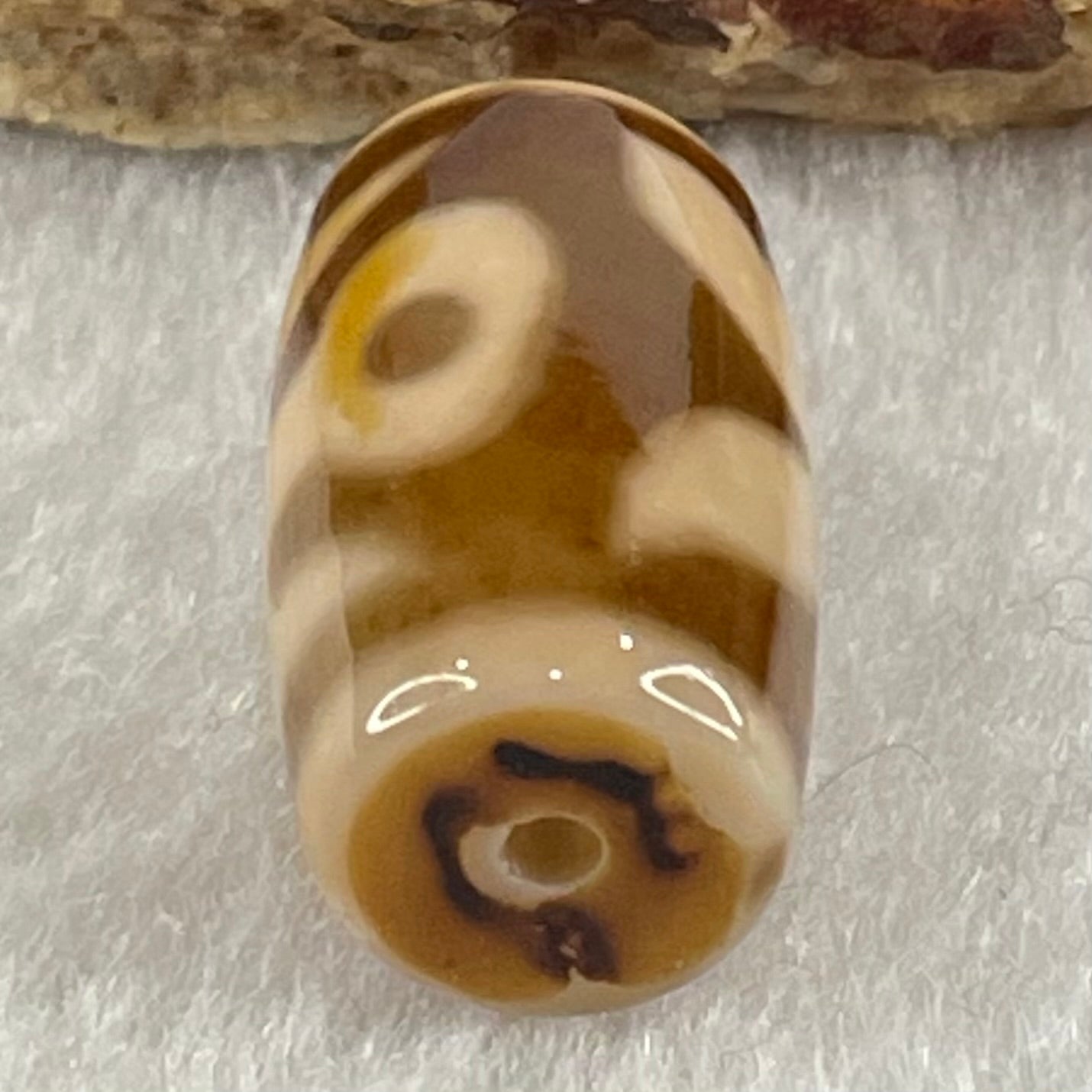 Natural Powerful Tibetan Old Oily Agate Patina Guiren Tairen Human Dzi Bead Totem Amulet Heavenly Master (Tian Zhu) 贵人天诛 4.67g 19.9 by 11.7mm - Huangs Jadeite and Jewelry Pte Ltd
