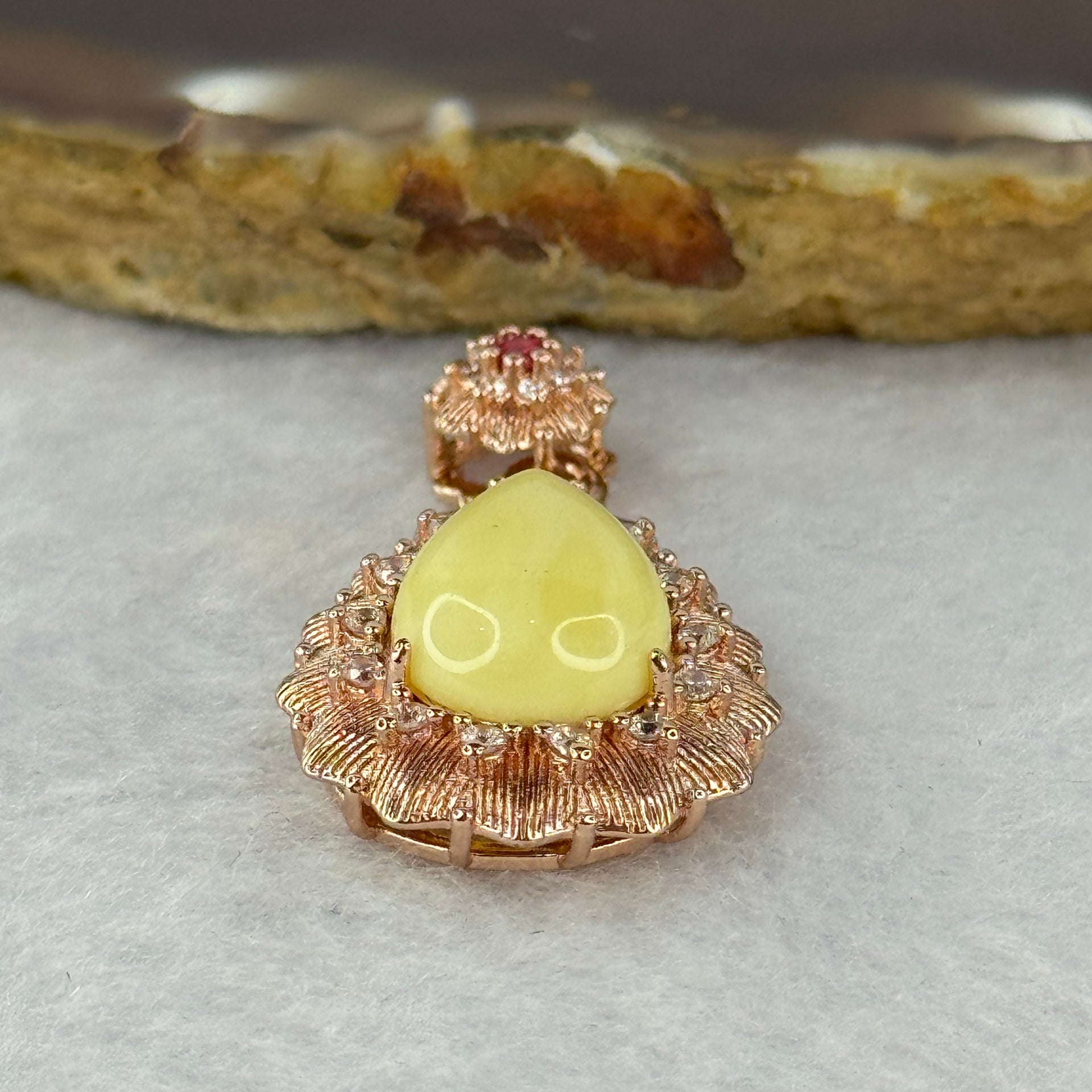 Natural Milk Royal White Amber with Crystals in Rose Gold Color Pendent 3.18g 14.1 by 10.0 by 5.0mm - Huangs Jadeite and Jewelry Pte Ltd