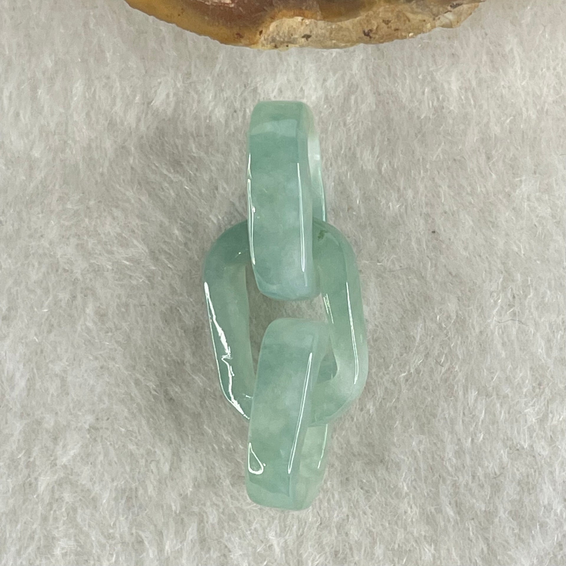 Type A Blueish Green with Faint White Jadeite Rolo Link Chain for Setting 2.43g 14.6 by 10.5 by 3.3mm - Huangs Jadeite and Jewelry Pte Ltd