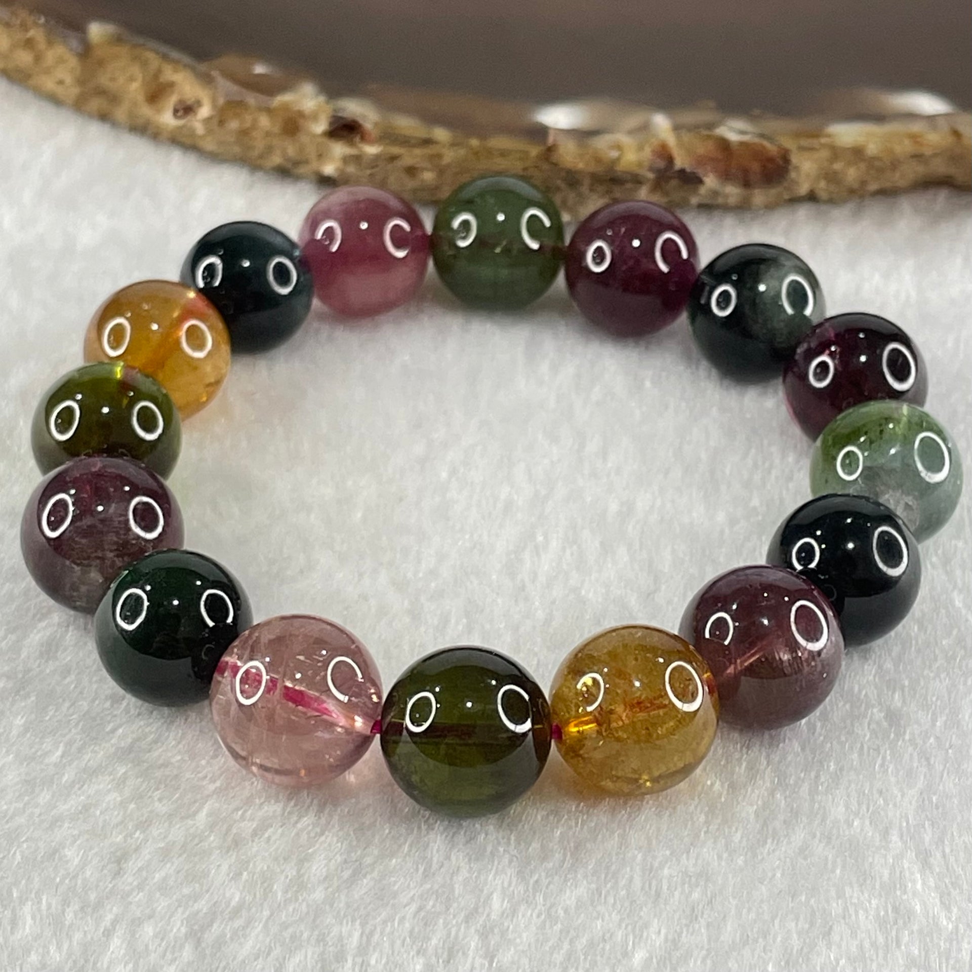 Good Grade Natural Tourmaline Crystal Bracelet 电气石 39.27g 15.5cm 11.8mm 16 Beads - Huangs Jadeite and Jewelry Pte Ltd