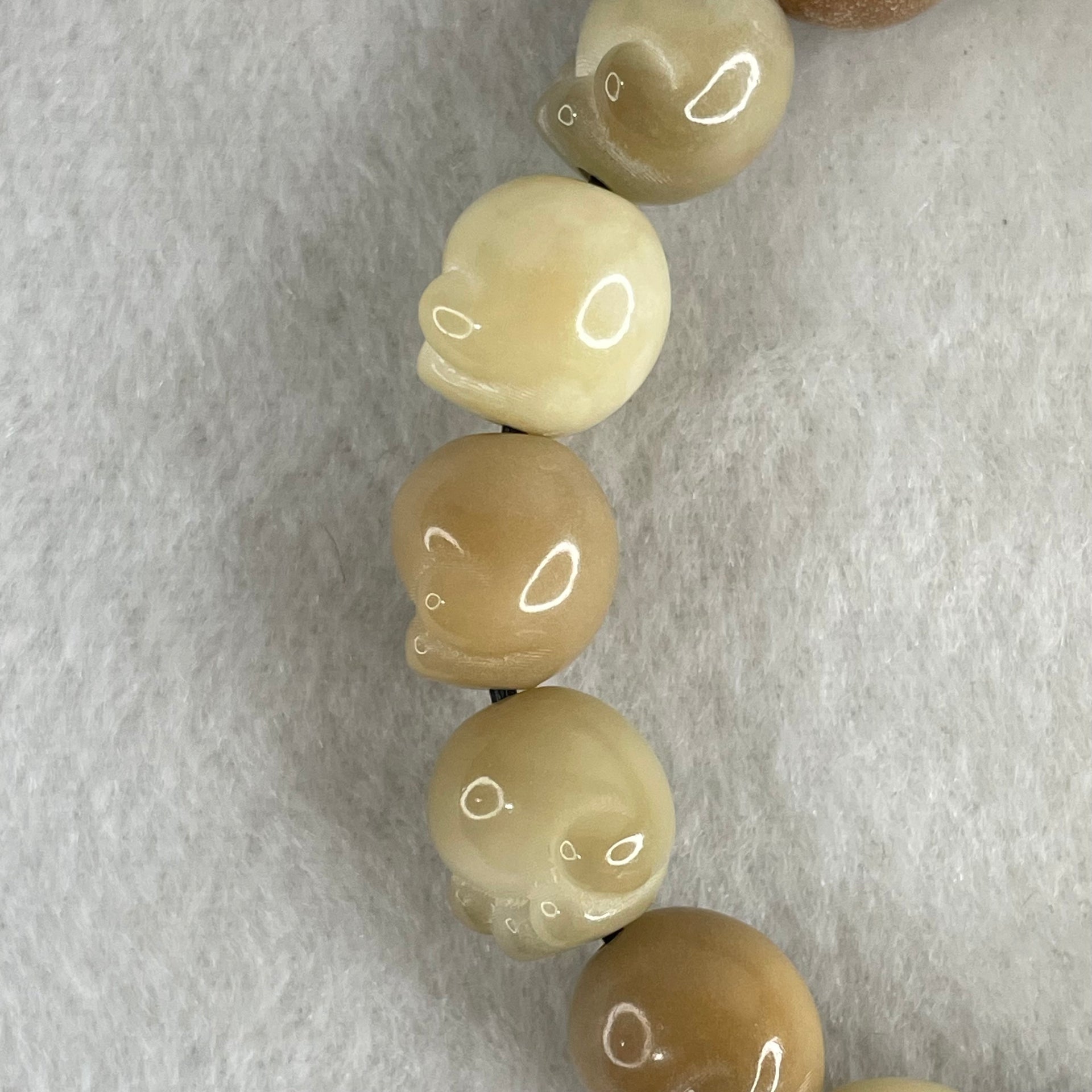 Natural Mixed Color Bodhi Beads in Paw Bracelet 20.26g 17cm 12.8mm 16 Beads - Huangs Jadeite and Jewelry Pte Ltd