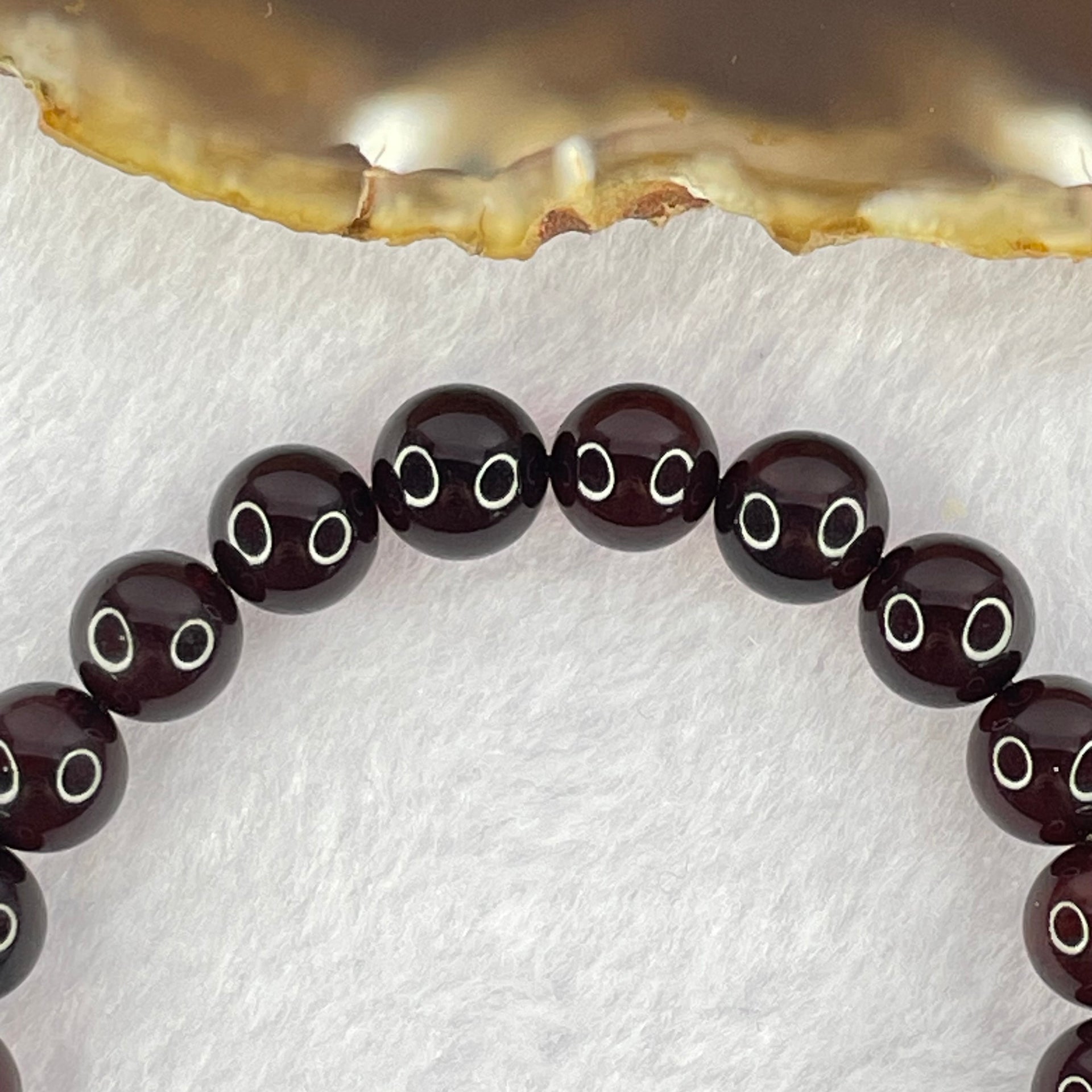 Natural Dark Blood Red Amber Beads Bracelet 天然血珀手链 7.62g 16cm 8.6mm 22 Beads - Huangs Jadeite and Jewelry Pte Ltd