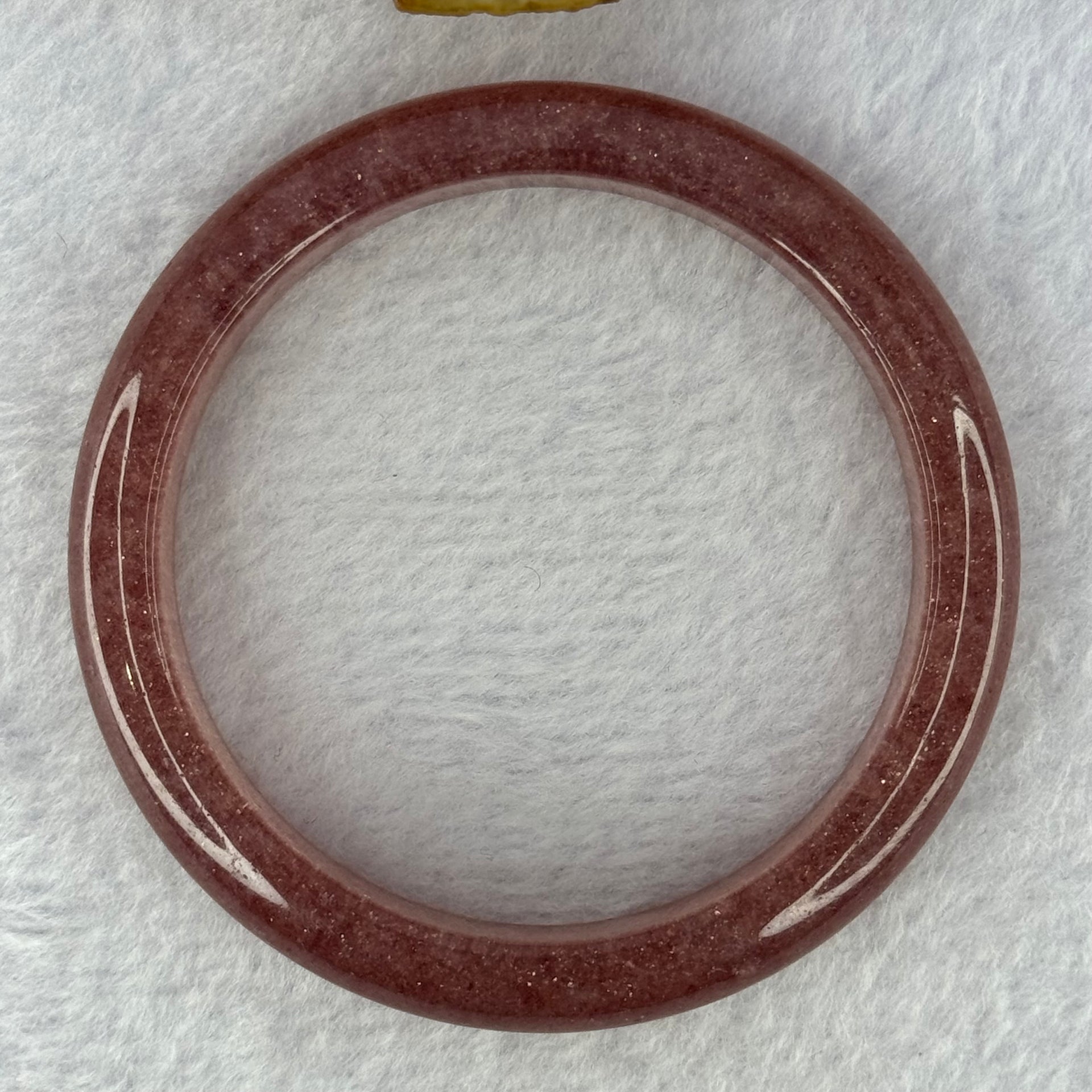 Strawberry Quartz Bangle 草莓水晶手链 41.04g Internal Diameter 58.7mm 12.0 by 8.2mm - Huangs Jadeite and Jewelry Pte Ltd