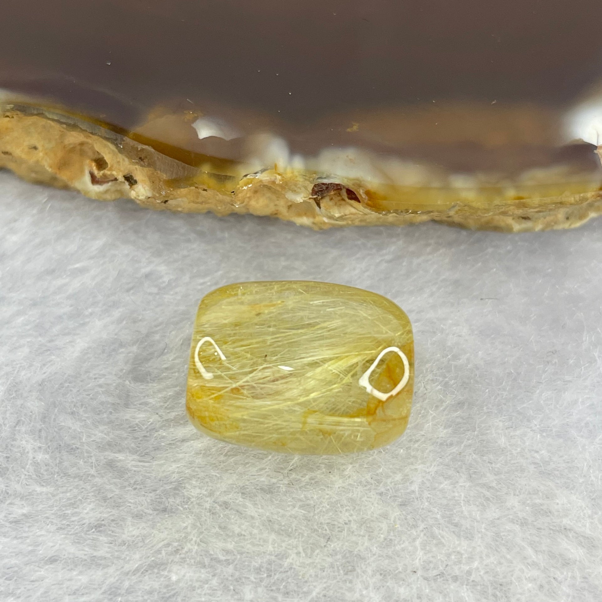 Good Grade Natural Golden Rutilated Quartz Crystal Lulu Tong Barrel 天然金顺发晶水晶露露通桶 
3.13g 14.2 by 1.11mm - Huangs Jadeite and Jewelry Pte Ltd