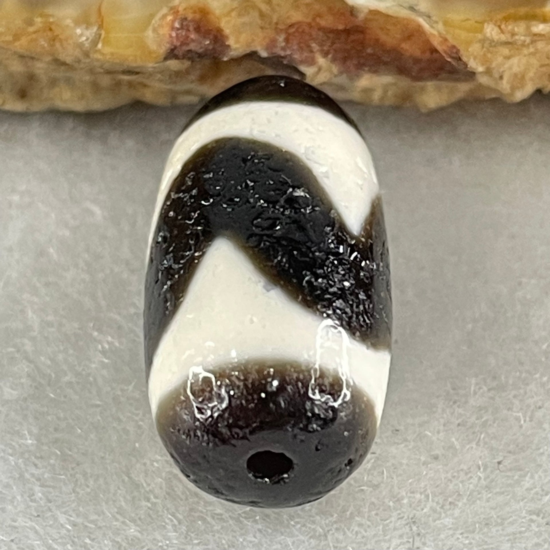 Natural Powerful Tibetan Old Oily Agate Tiger Tooth Daluo Dzi Bead Heavenly Master (Tian Zhu) 3.09g 19.4 by 10.2mm - Huangs Jadeite and Jewelry Pte Ltd