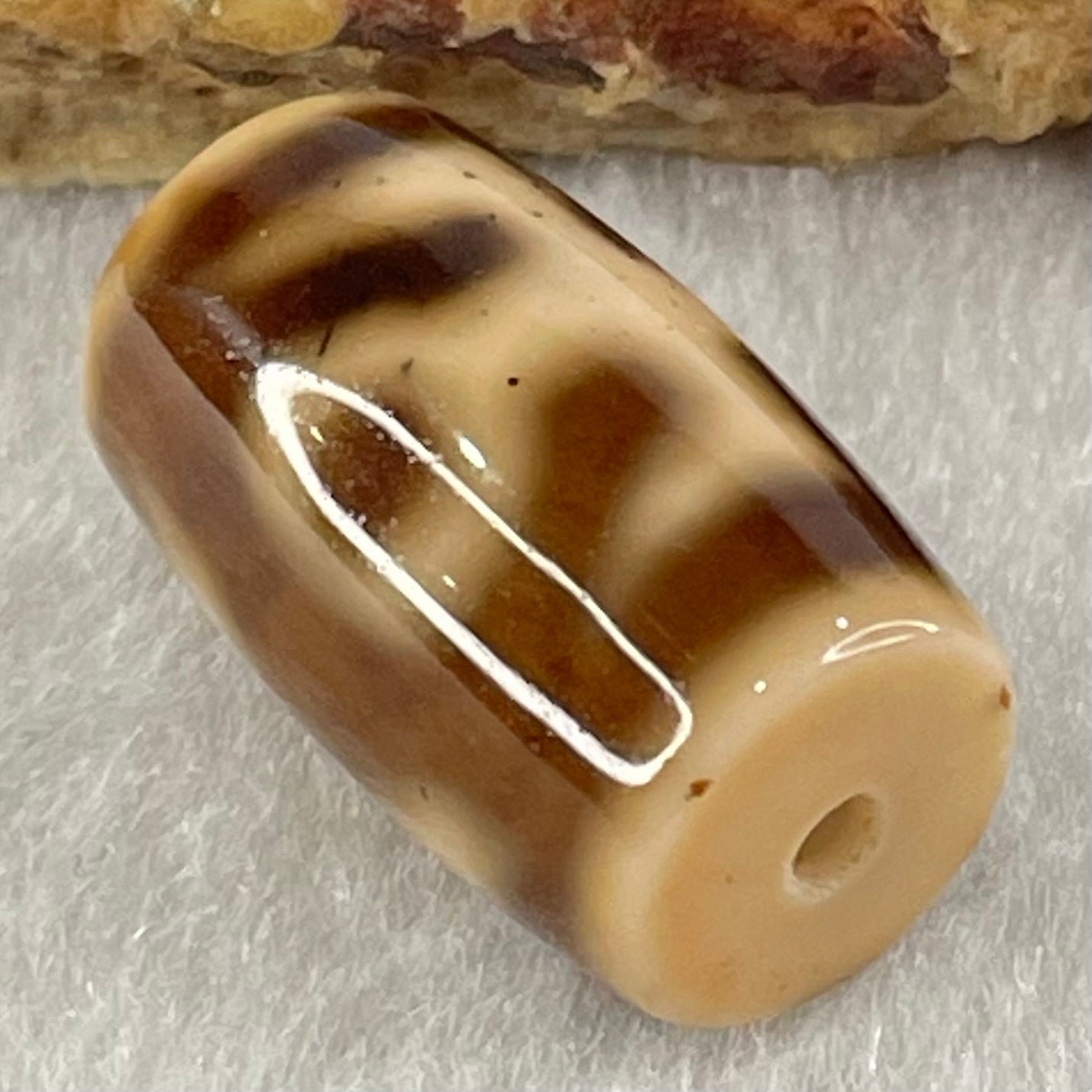 Natural Powerful Tibetan Old Oily Agate Patina Guiren Tairen Human Dzi Bead Totem Amulet Heavenly Master (Tian Zhu) 贵人天诛 4.99g 19.7 by 11.8mm - Huangs Jadeite and Jewelry Pte Ltd