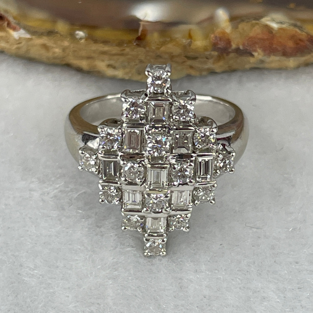 Emerald-Cut Natural Diamond Statement Ring in 18K White Gold | High-Profile Ballerina Cocktail Cluster Silhouette | Masterpiece Multi-Diamond Fine Jewelry Statement Ring (7.93g | 25 Pcs 21.6x16.8x7.5mm | US 7.8 HK 17.5)