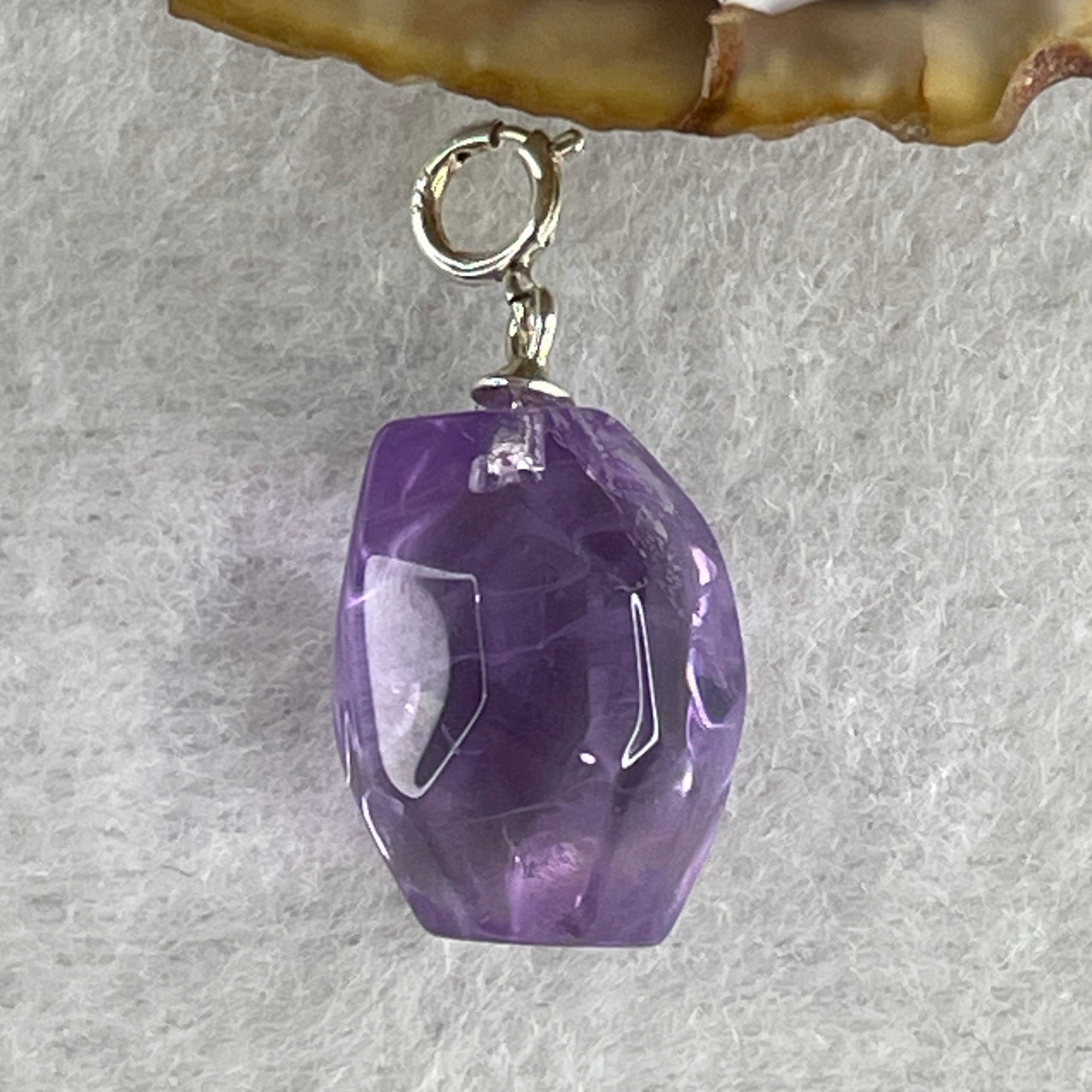 Natural Amethyst Pebble Pendant 2.91g 16.5 by 11.3mm - Huangs Jadeite and Jewelry Pte Ltd