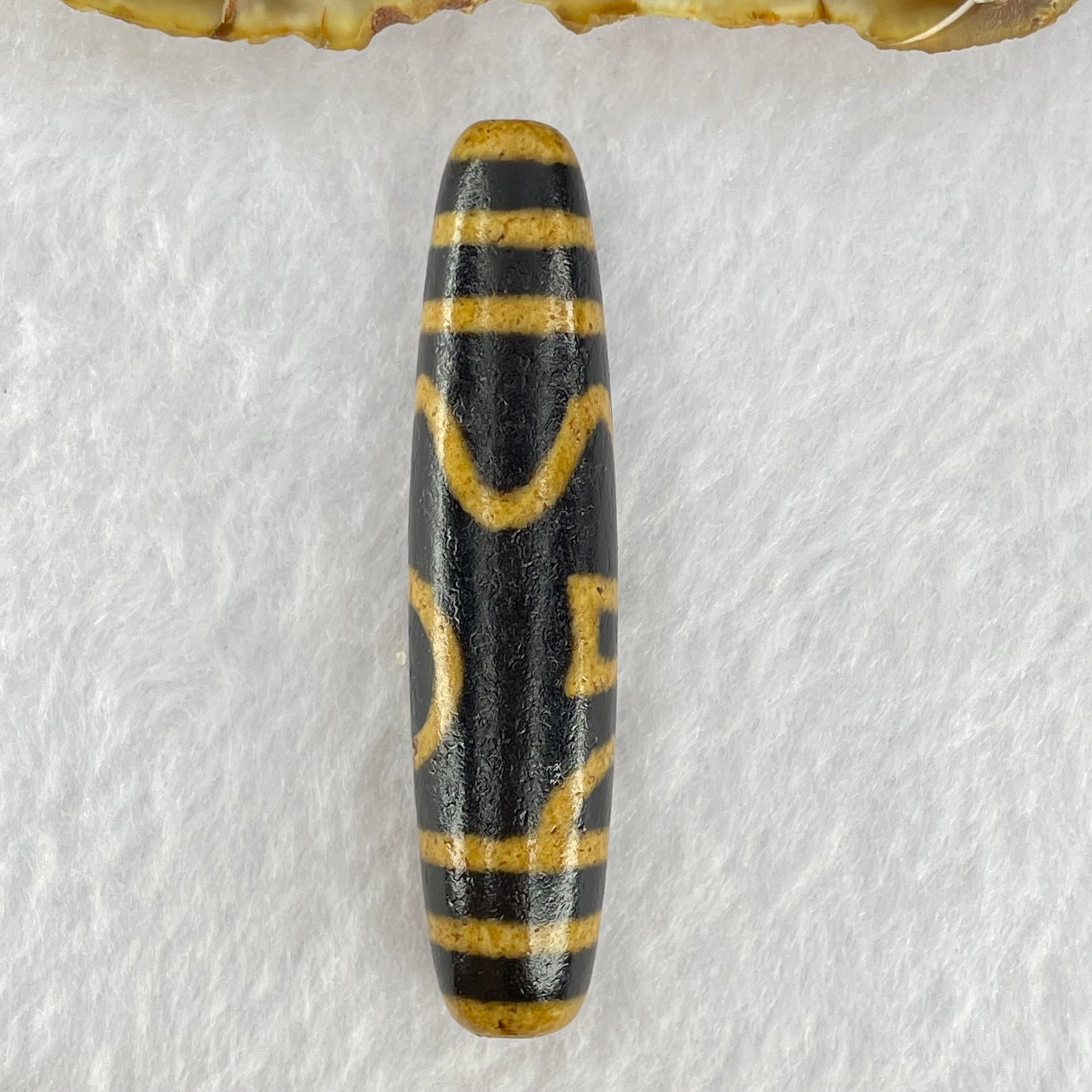 Natural Powerful Tibetan Agate 1 Eye Sky Door Long Dzi Bead Heavenly Master (Tian Zhu) 一眼天诛 15.00g 57.4 by 13.1mm - Huangs Jadeite and Jewelry Pte Ltd