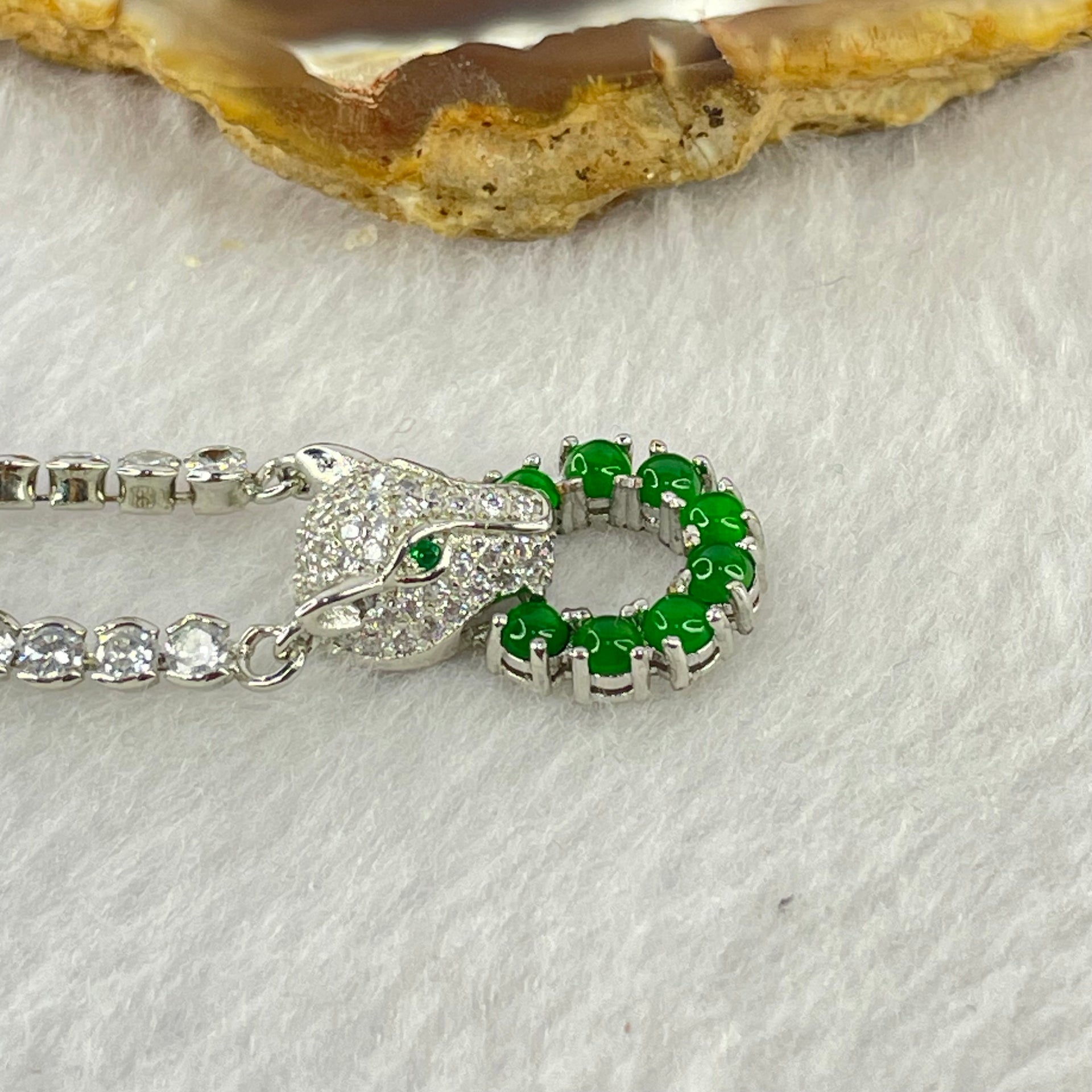Type A Icy Green Omphasite Jadeite Panther with Crystals in S925 Crystals Necklace 13.38g 3.3 by 1.5mm 8pcs - Huangs Jadeite and Jewelry Pte Ltd