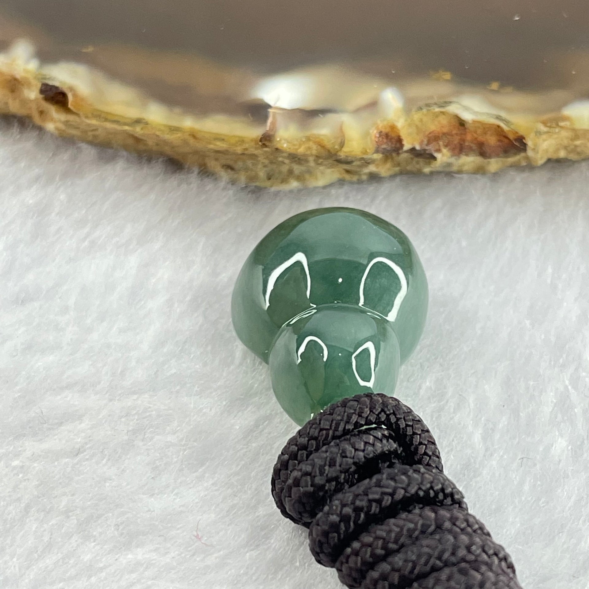 Type A Dark Blueish Green Jadeite Hulu Pendent 7.21g 21.1 by 15.7 by 10.6mm - Huangs Jadeite and Jewelry Pte Ltd