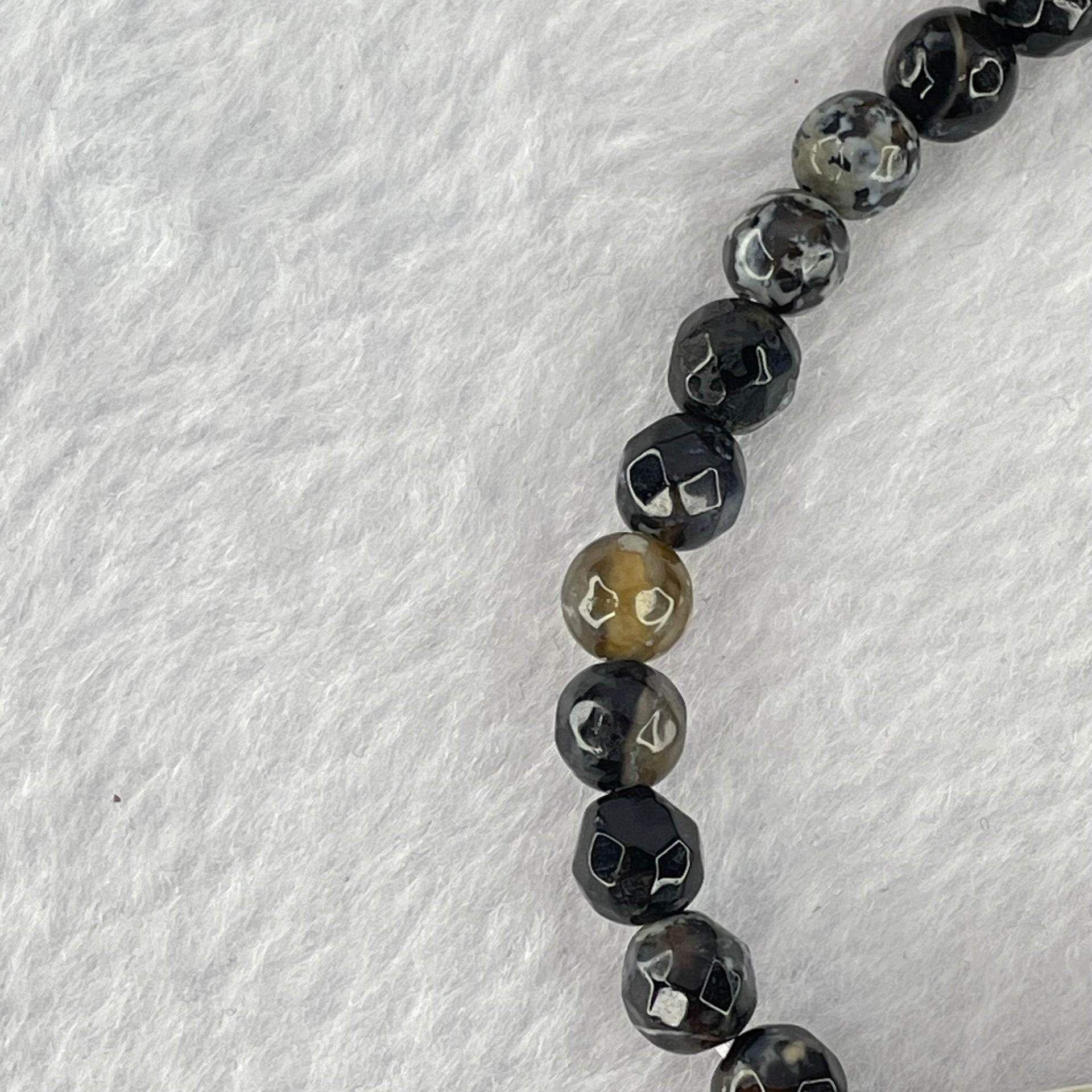 Rare Natural Powerful Tibetan Old Antique Oily Agate 9 Eyes Dzi Bead Heavenly Master (Tian Zhu) 25.6 by 11.2mm with Natural Black Agate 6.1mm 27 Beads 12.68g 16cm - Huangs Jadeite and Jewelry Pte Ltd