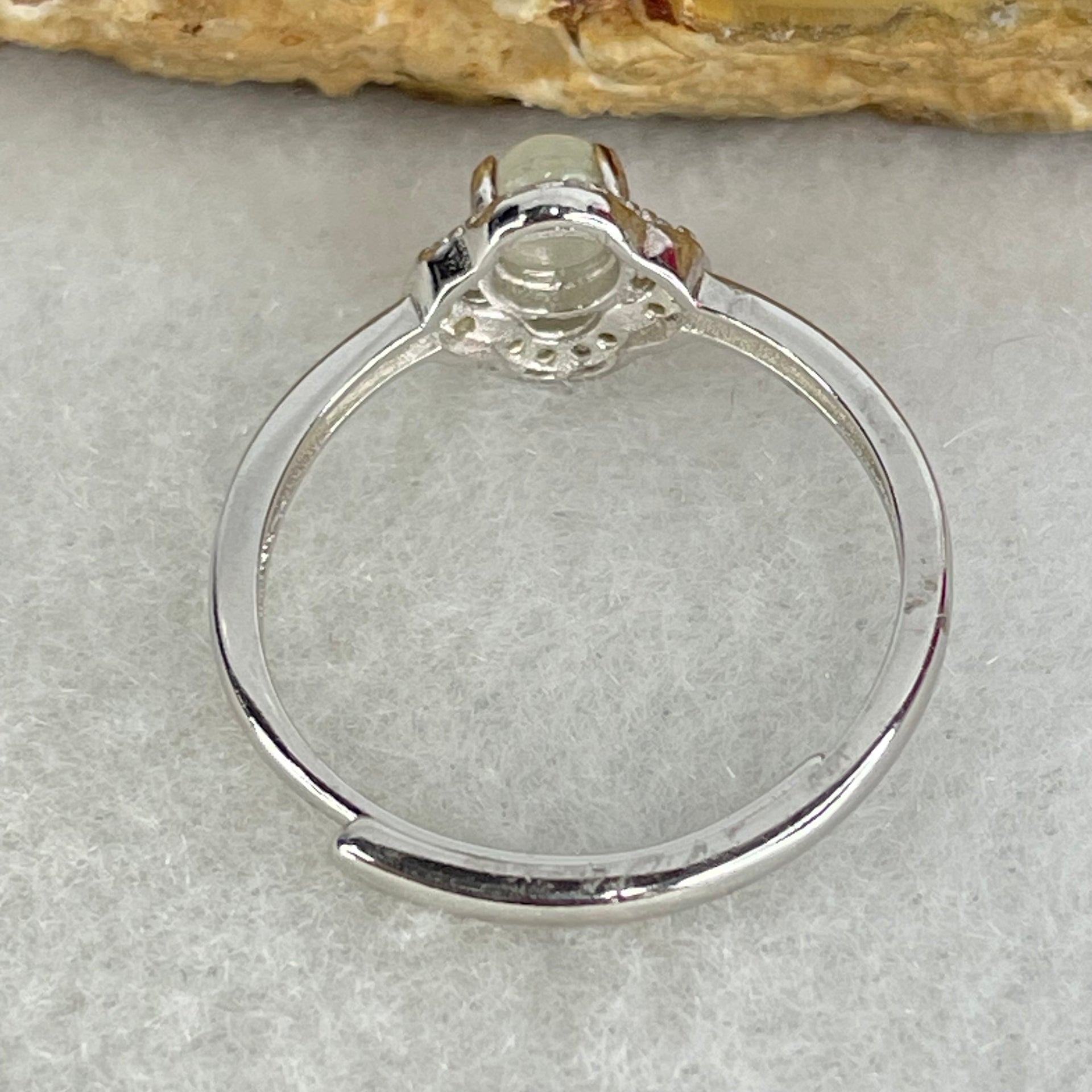 Type A Light Lavender Cabochon Jadeite in S925 Sliver Clover Ring (Adjustable Size) 1.15g 4.4 by 3.5mm - Huangs Jadeite and Jewelry Pte Ltd