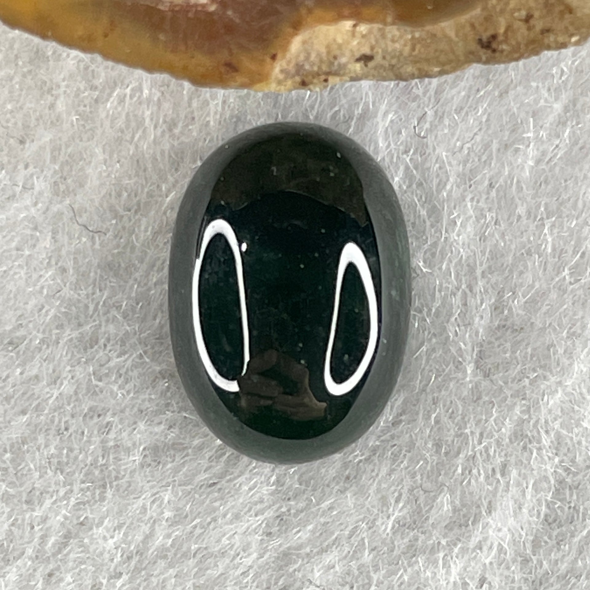 Type A Translucent Black Omphacite Jadeite Round Cabouchon Stone For Setting 0.93g 11.7 by 8.4 by 4.6mm - Huangs Jadeite and Jewelry Pte Ltd