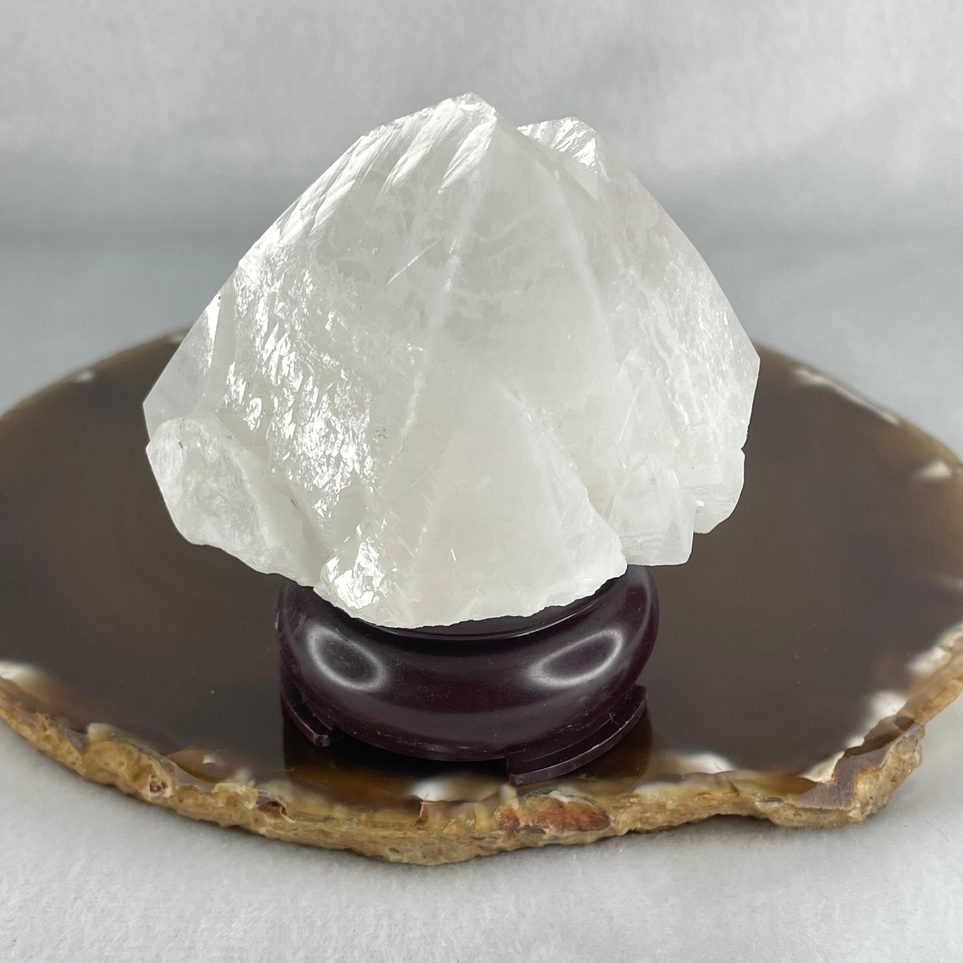 Natural Milky White Quartz Display 225.39g 71.0 by 52.0 by 76.8mm - Huangs Jadeite and Jewelry Pte Ltd