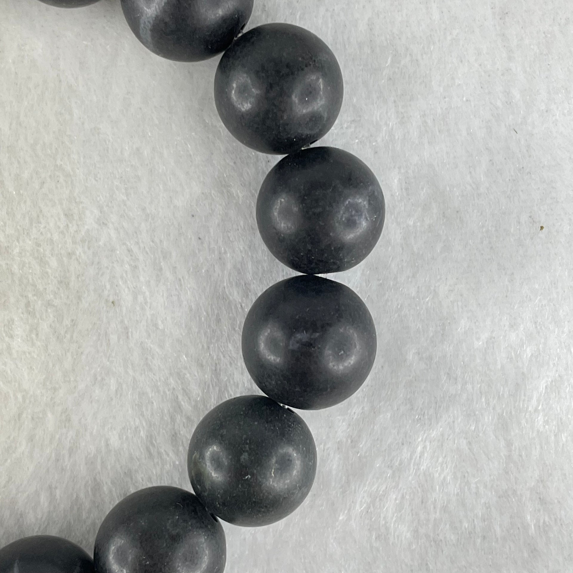 Natural Magnetite Beads Bracelet 63.55g 17cm 13.8mm 16 Beads - Huangs Jadeite and Jewelry Pte Ltd