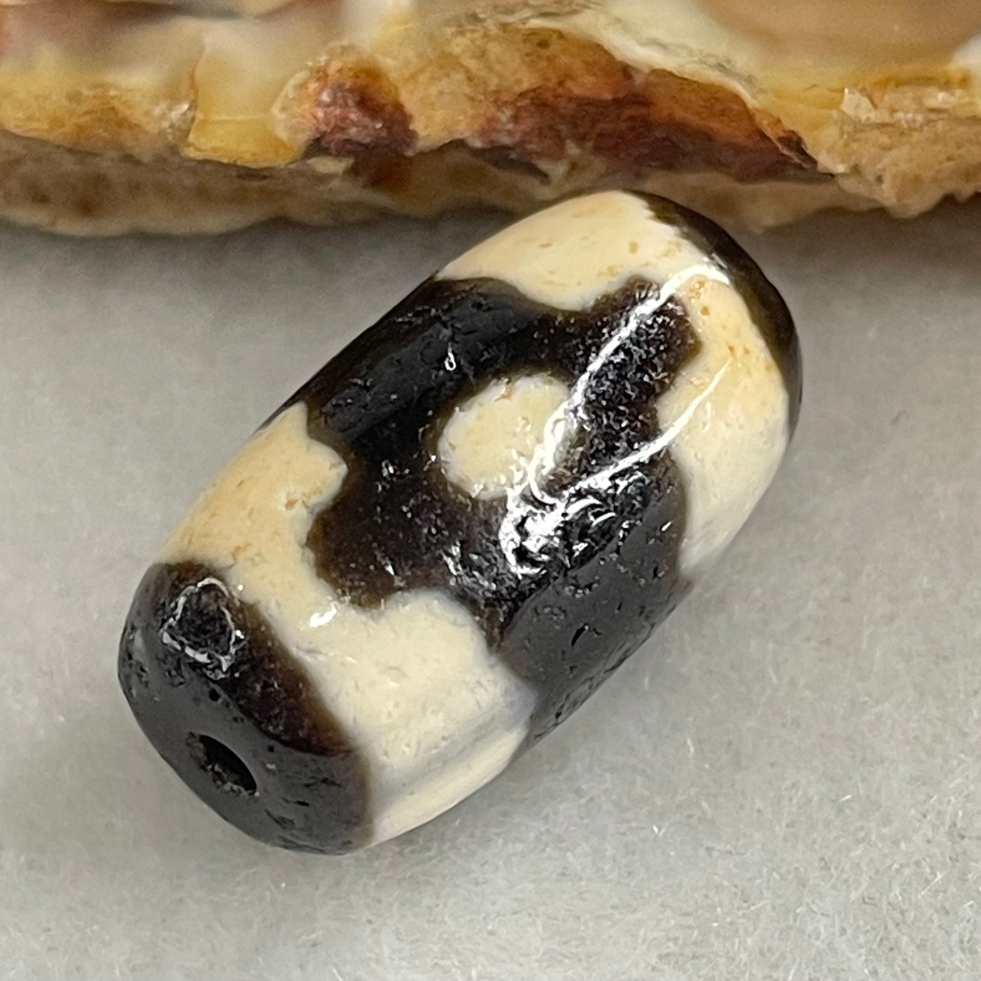 Natural Powerful Tibetan Old Oily Agate 3 Eyes Dzi Bead Heavenly Master (Tian Zhu) 三眼天诛 3.17g 18.5 by 10.3mm - Huangs Jadeite and Jewelry Pte Ltd