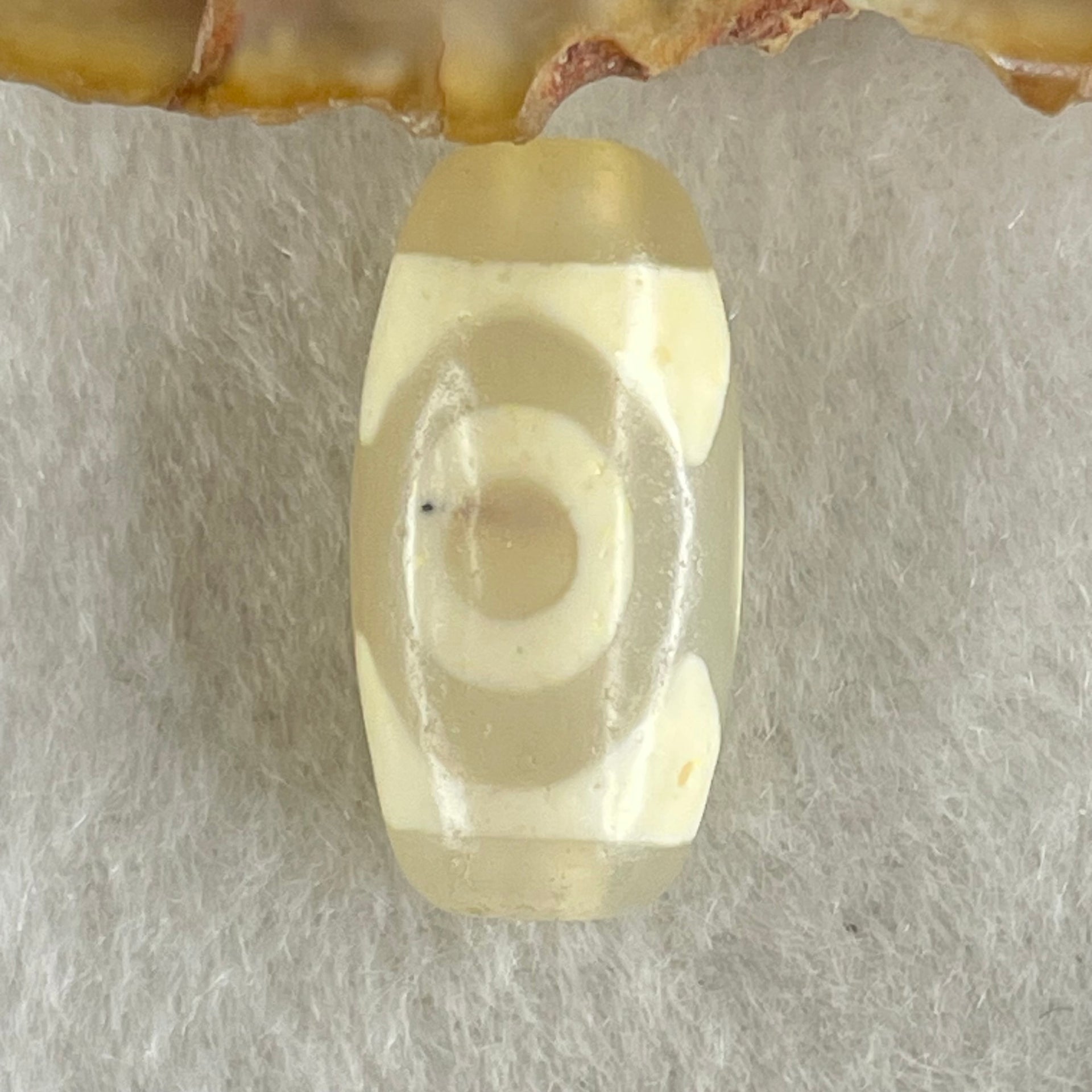 Natural Powerful Tibetan Old Oily Agate 3 Eyes Dzi Bead Heavenly Master (Tian Zhu) 三眼天诛 3.00g 20.1 by 10.4mm - Huangs Jadeite and Jewelry Pte Ltd
