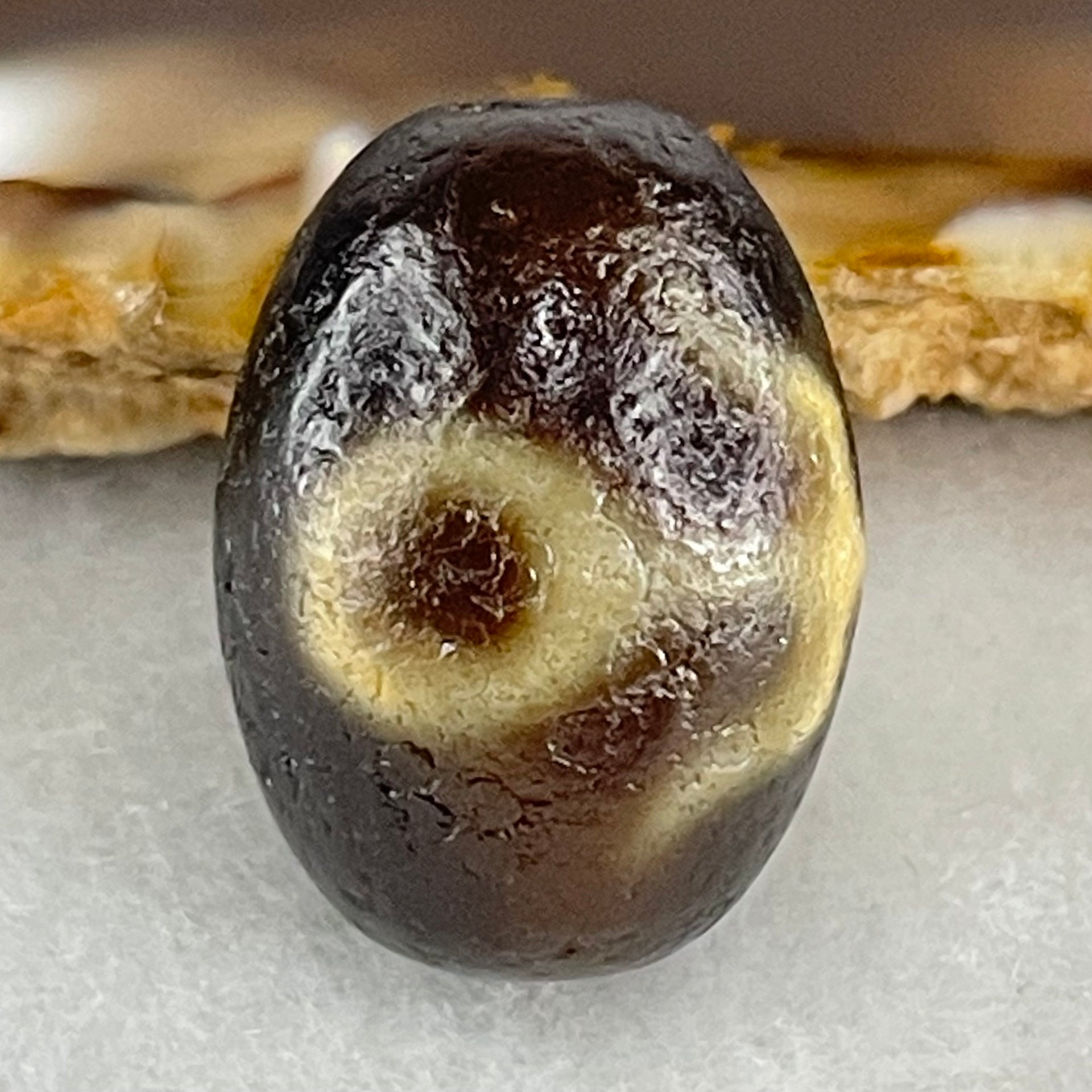 Natural Powerful Tibetan Old Oily Agate Patina Guiren Tairen Human Dzi Bead Totem Amulet Heavenly Master (Tian Zhu) 贵人天诛 6.09g 19.7 by 15.0mm - Huangs Jadeite and Jewelry Pte Ltd