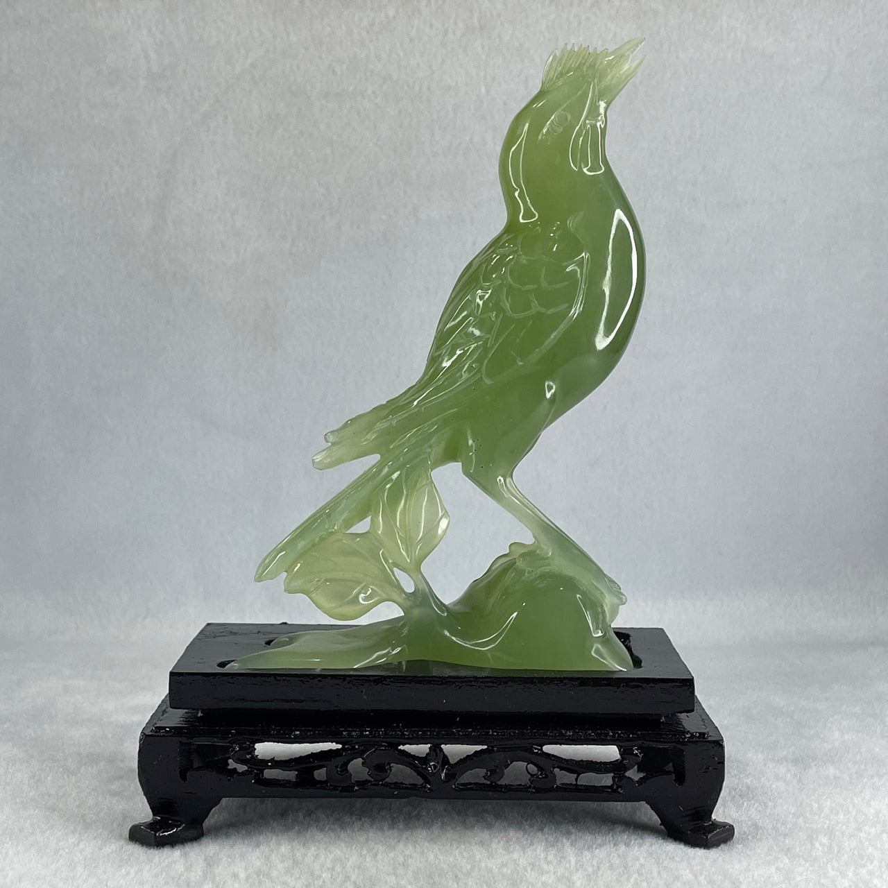 Natural Green Serpentine Javan Mynah Birds on Tree with Wooden Stand Display 353.6g 122.0 by 174.0 by 63.5mm - Huangs Jadeite and Jewelry Pte Ltd