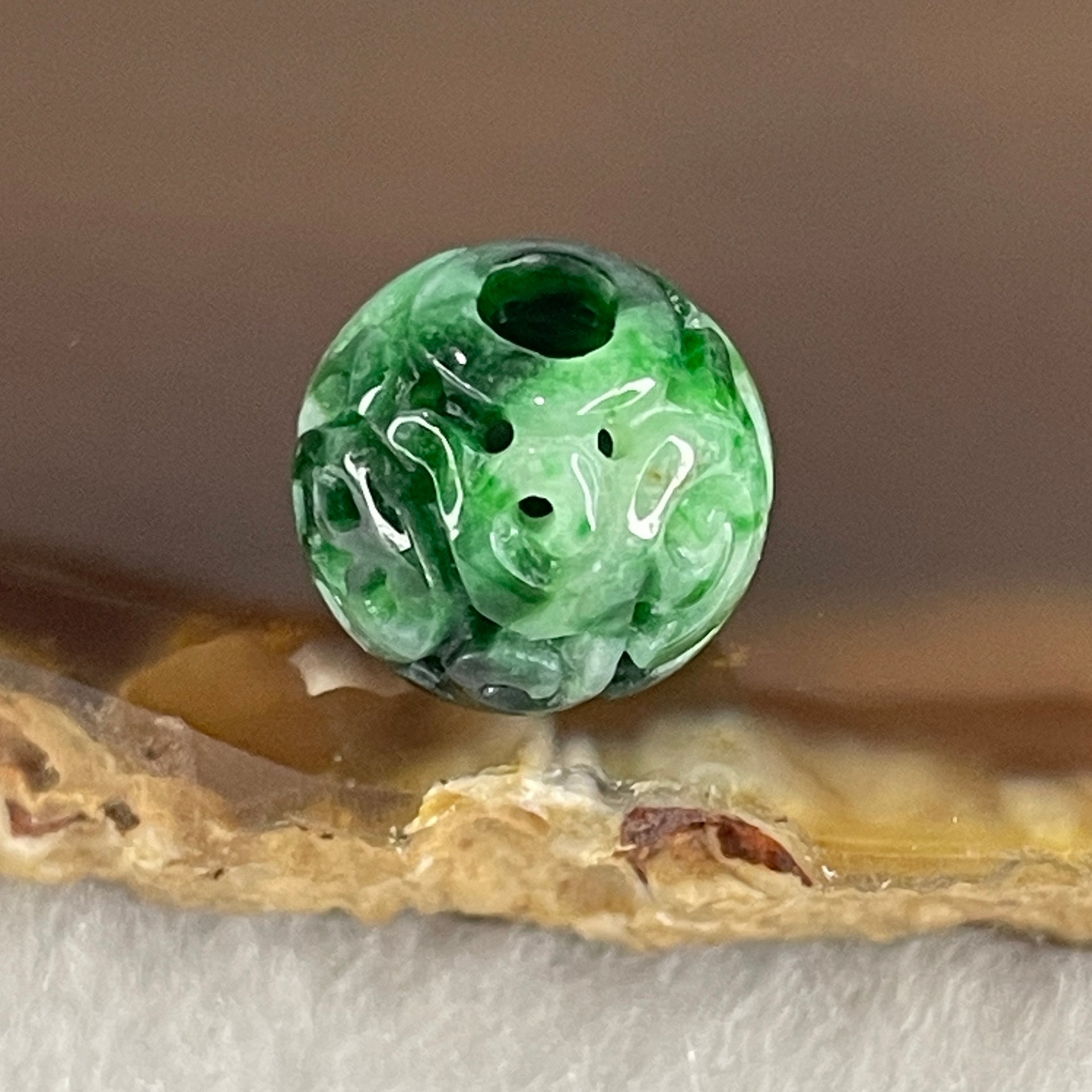 Natural Type A Lao Keng Old Mine Green Jadeite Flora Carving Bead Charm 1.32g 11.0mm - Huangs Jadeite and Jewelry Pte Ltd