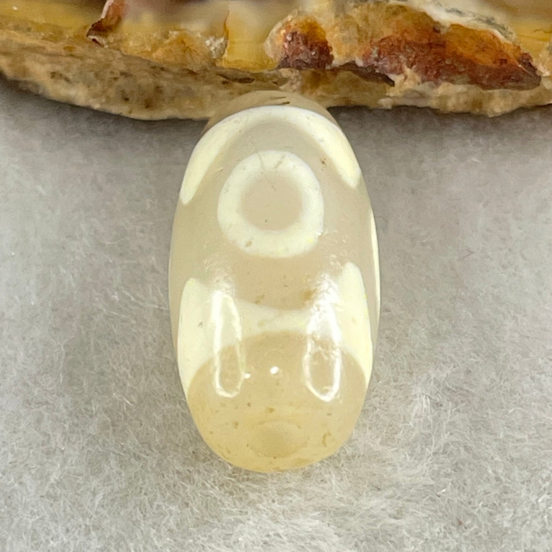 Natural Powerful Tibetan Old Oily Agate 3 Eyes Dzi Bead Heavenly Master (Tian Zhu) 三眼天诛 2.91g 20.1 by 10.1mm - Huangs Jadeite and Jewelry Pte Ltd