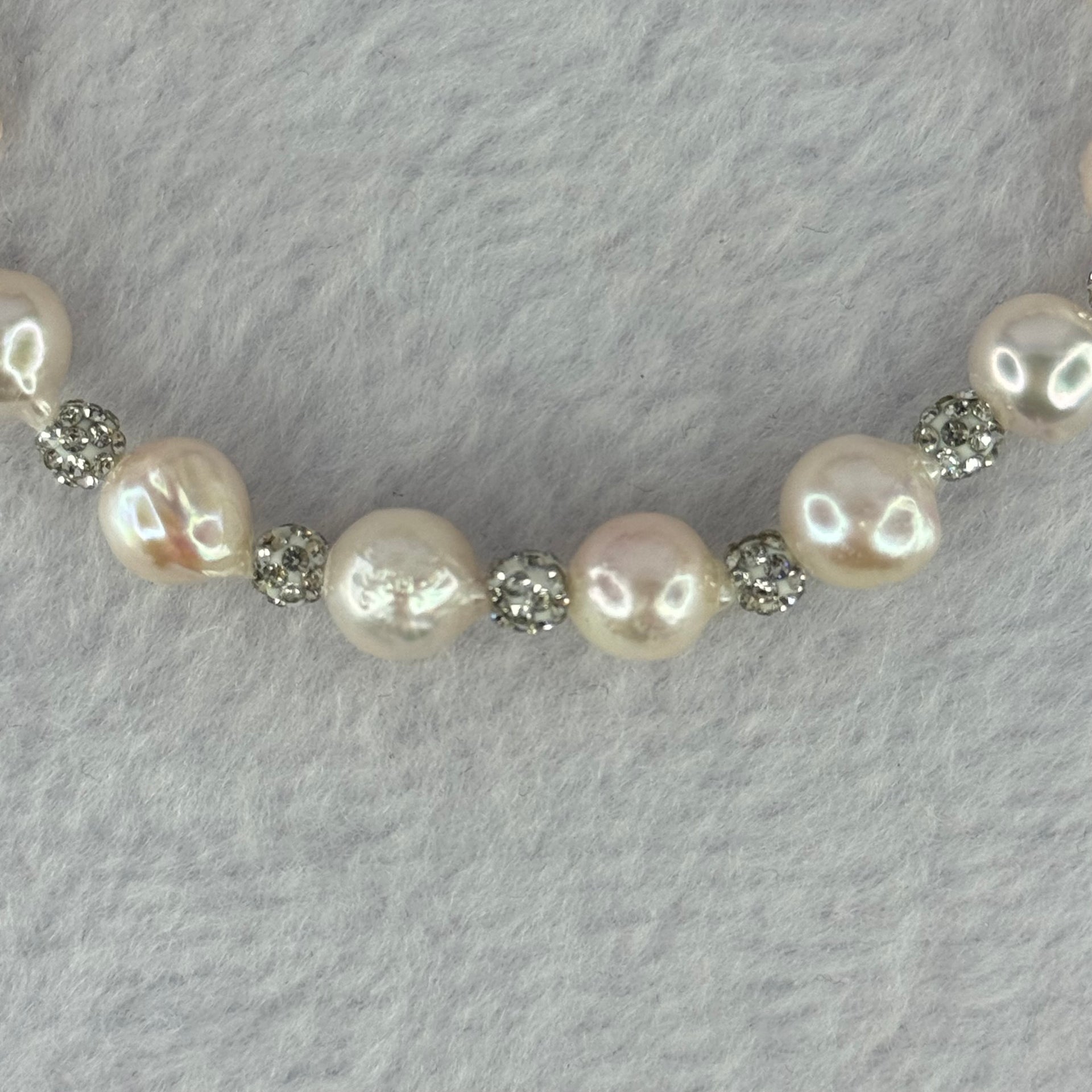 Natural Seawater Pearl Beads with Crystals in S925 Sliver Flower Bracelet 9.86g 15.5cm 7.4mm 13 Beads - Huangs Jadeite and Jewelry Pte Ltd