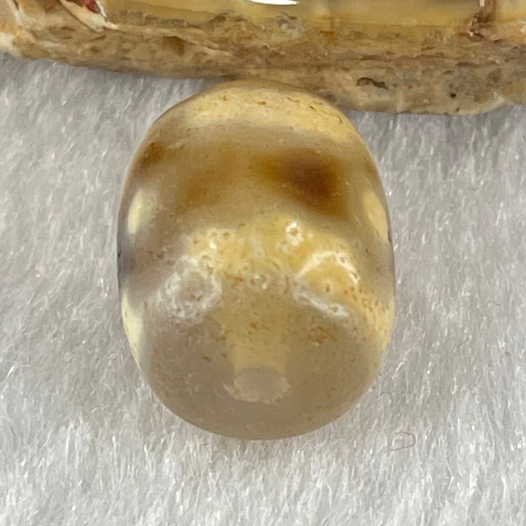 Natural Powerful Tibetan Old Oily Agate 3 Eyes Dzi Bead Heavenly Master (Tian Zhu) 三眼天诛 2.68g 13.9 by 13.9 by 10.9mm - Huangs Jadeite and Jewelry Pte Ltd