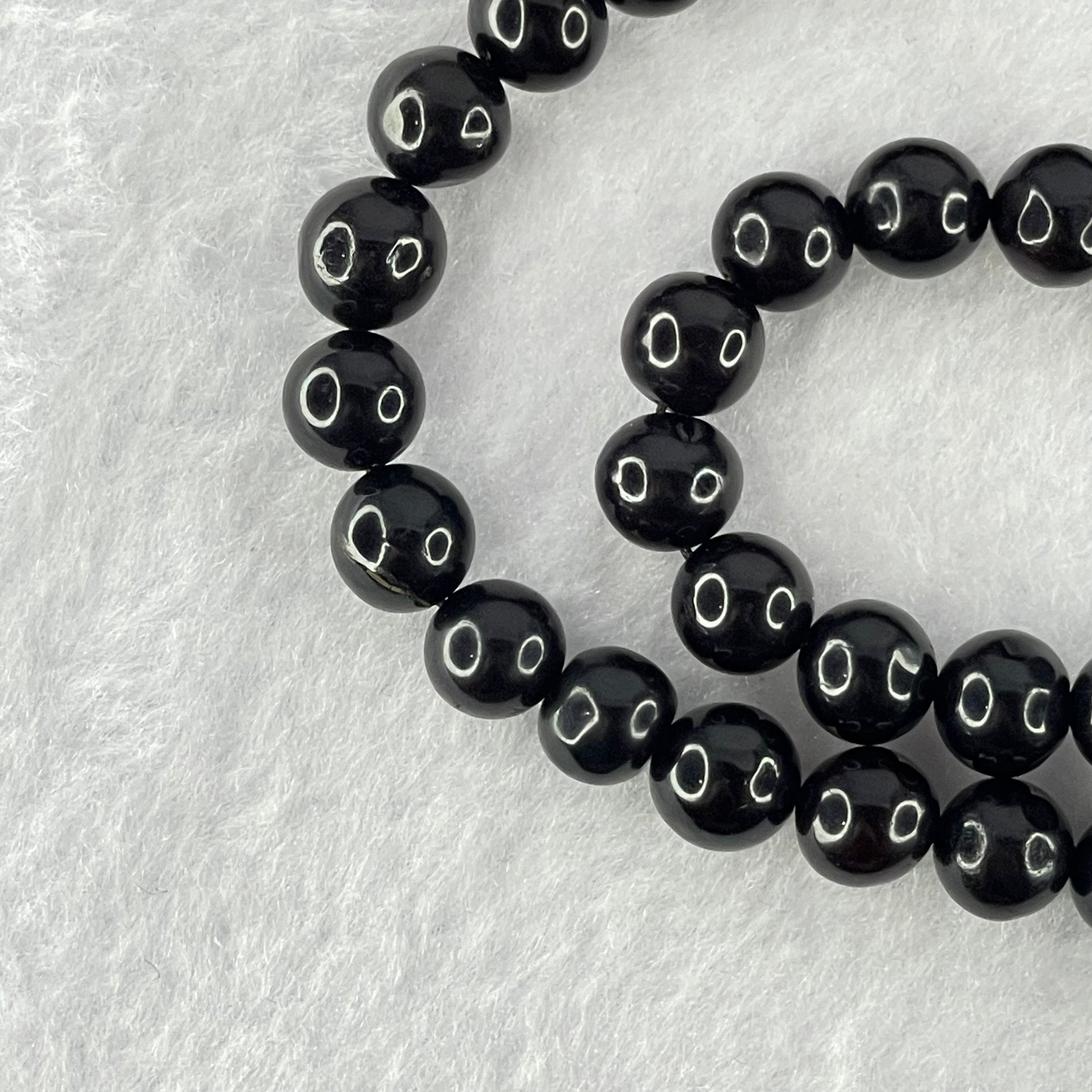 Natural Black Red Gold King Amber Beads Necklace 天然黑金翁王琥珀手链 24.02g 54cm 8.1 by 9.8mm 63 Beads - Huangs Jadeite and Jewelry Pte Ltd