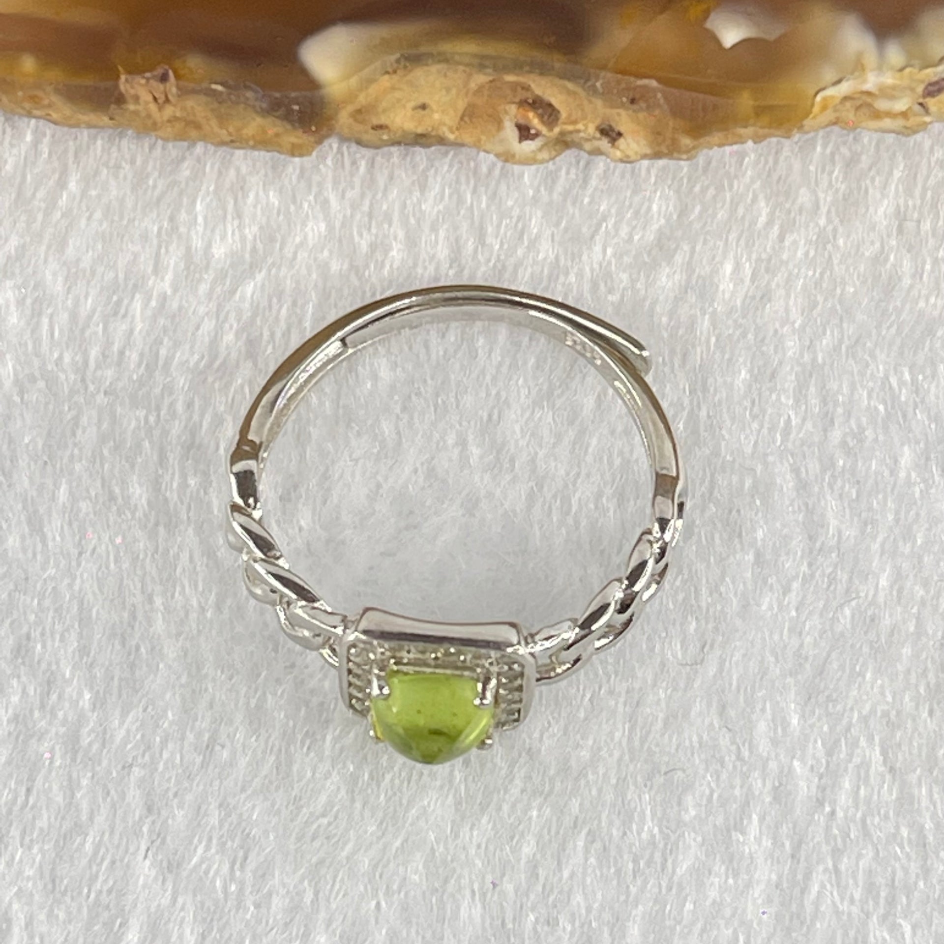 Natural Green Peridot with Crystals In S925 Sliver Ring (Adjustable Size) 1.73g 4.6 by 2.8mm - Huangs Jadeite and Jewelry Pte Ltd