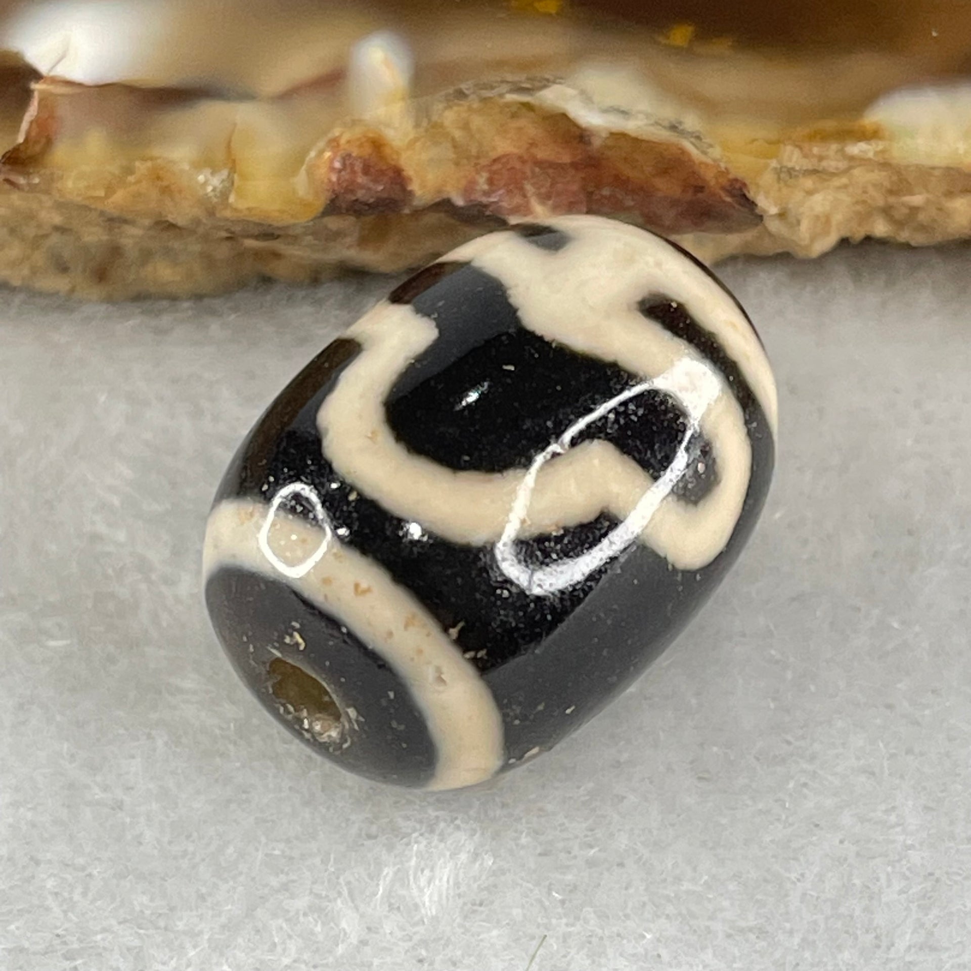Natural Powerful Tibetan Old Oily Agate Double Bodhi Tree Dzi Bead Heavenly Master (Tian Zhu) 菩提树天珠 4.35g 17.4 by 12.9mm - Huangs Jadeite and Jewelry Pte Ltd