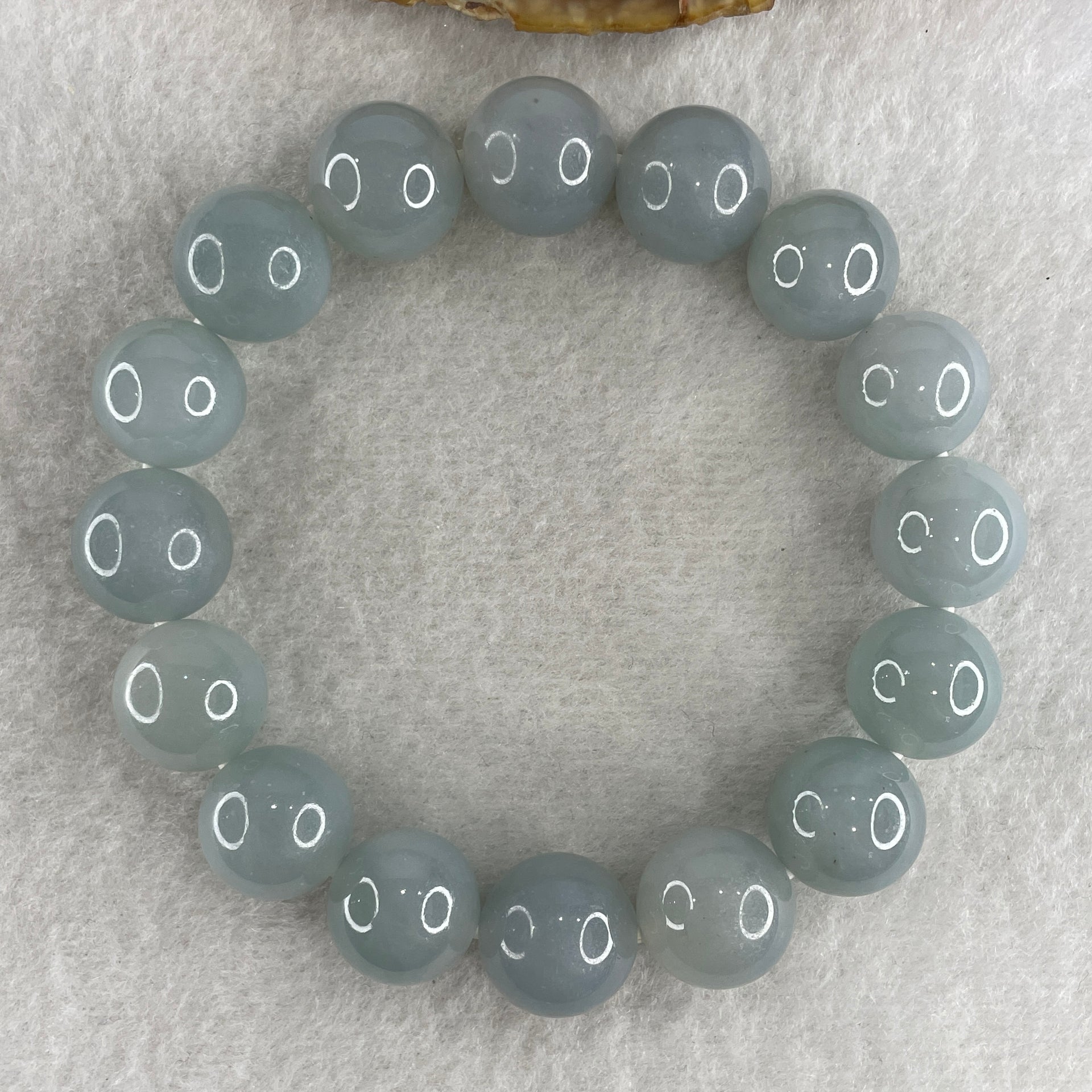 Type A High Quality Faint Grey & Lavender Jade Jadeite Beads Bracelet - 77.9g 14.5mm/bead 16 beads 18cm - Huangs Jadeite and Jewelry Pte Ltd