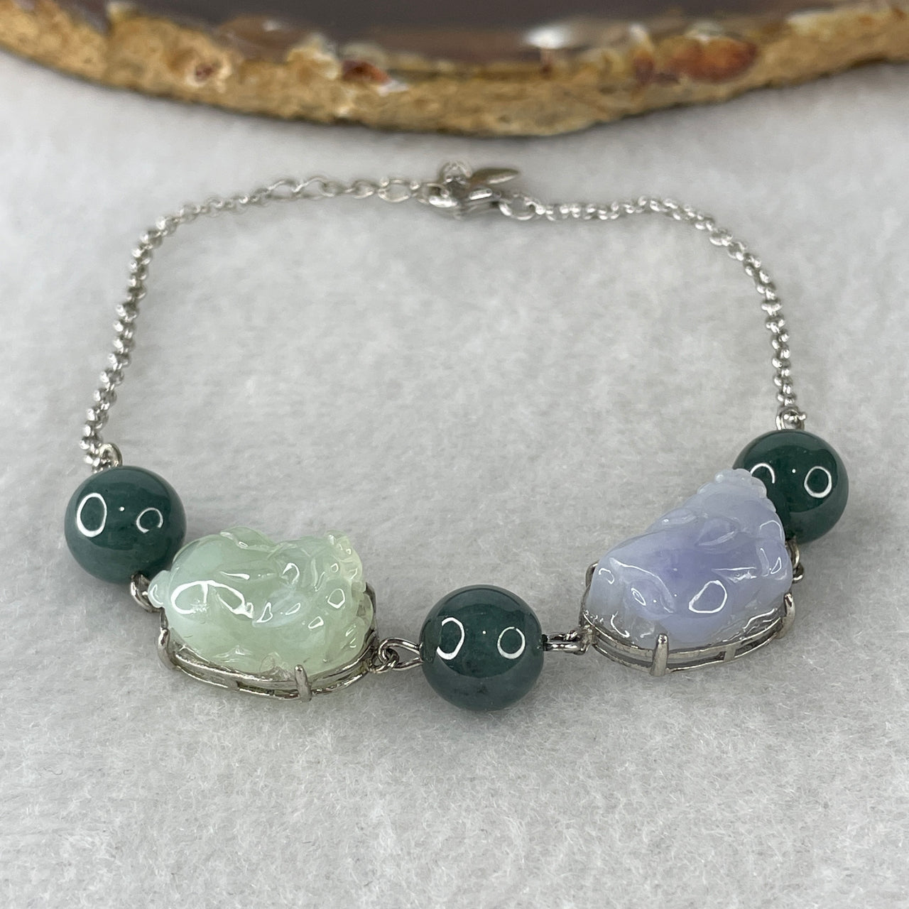 Natural Type A Multicolor Jadeite Pixiu Bracelet | Lavender & Light Green Wealth Guardian with Blueish Green Beads Adjustable 13-17cm Luxury Talisman (10.41g 15.7x9.7x6.8mm, 8.9mm 3 Beads)